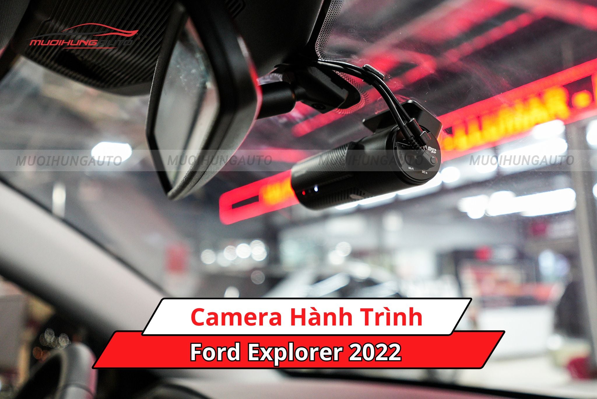 Camera hành trình Ford Explorer 2022