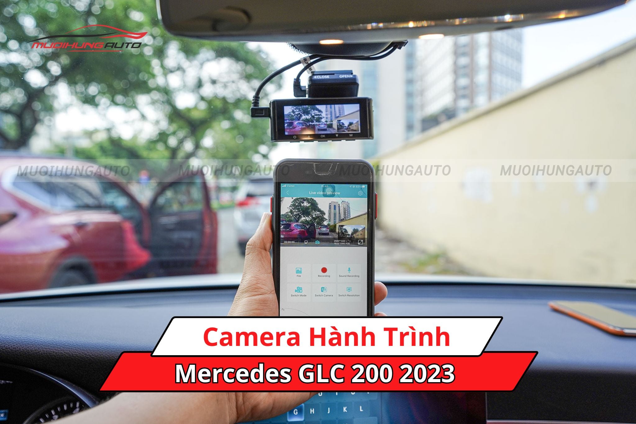 Camera hành trình Mercedes GLC 200 2023