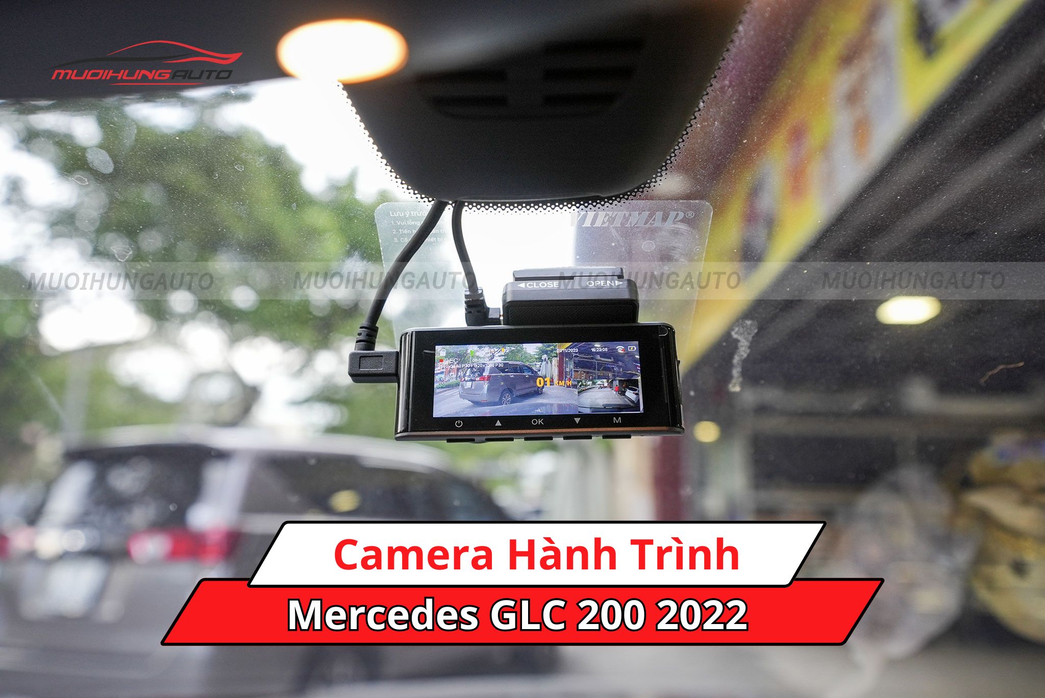 Camera hành trình xe Mercedes GLC 200 2022