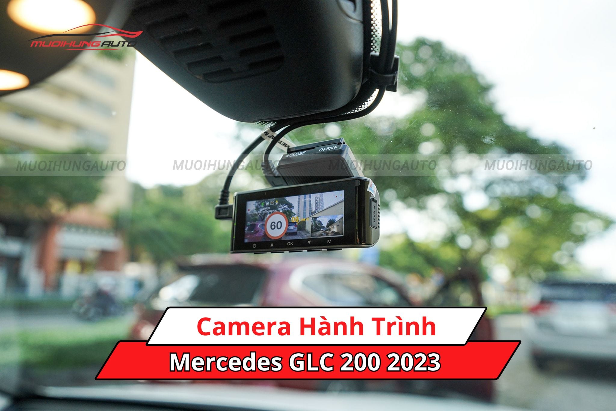 Camera hành trình xe Mercedes GLC 200 2023