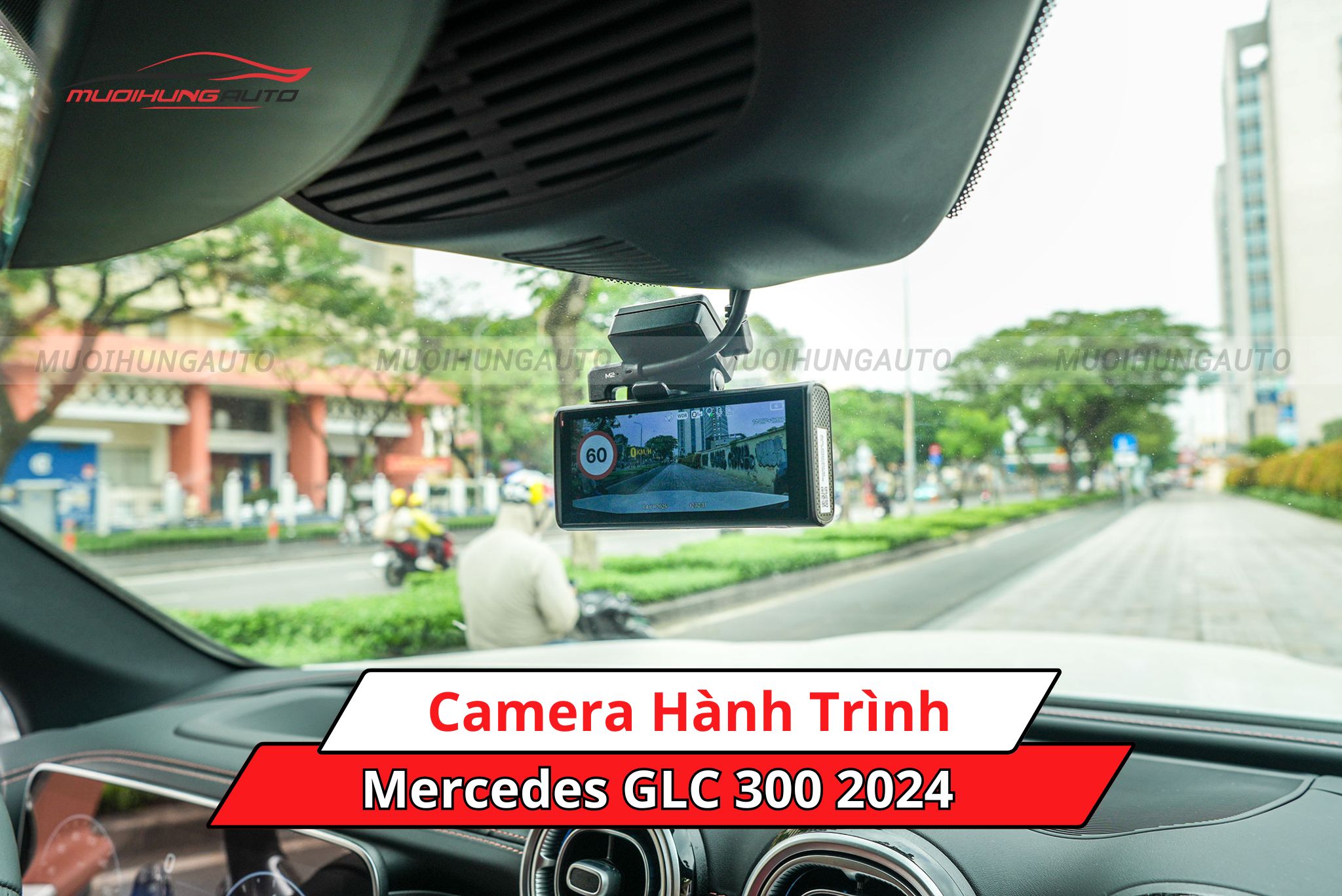 Camera hành trình xe Mercedes GLC 300 2024