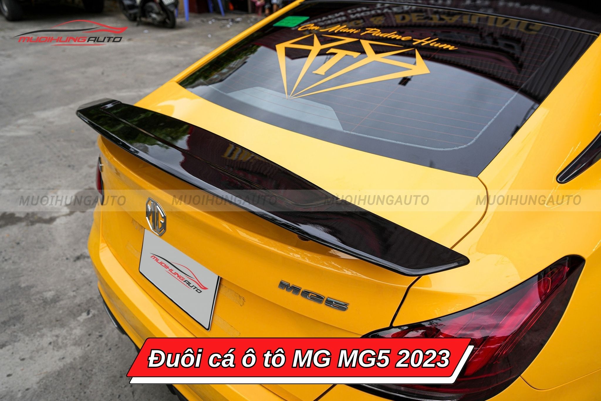 Cánh đuôi cho xe MG MG5 2023