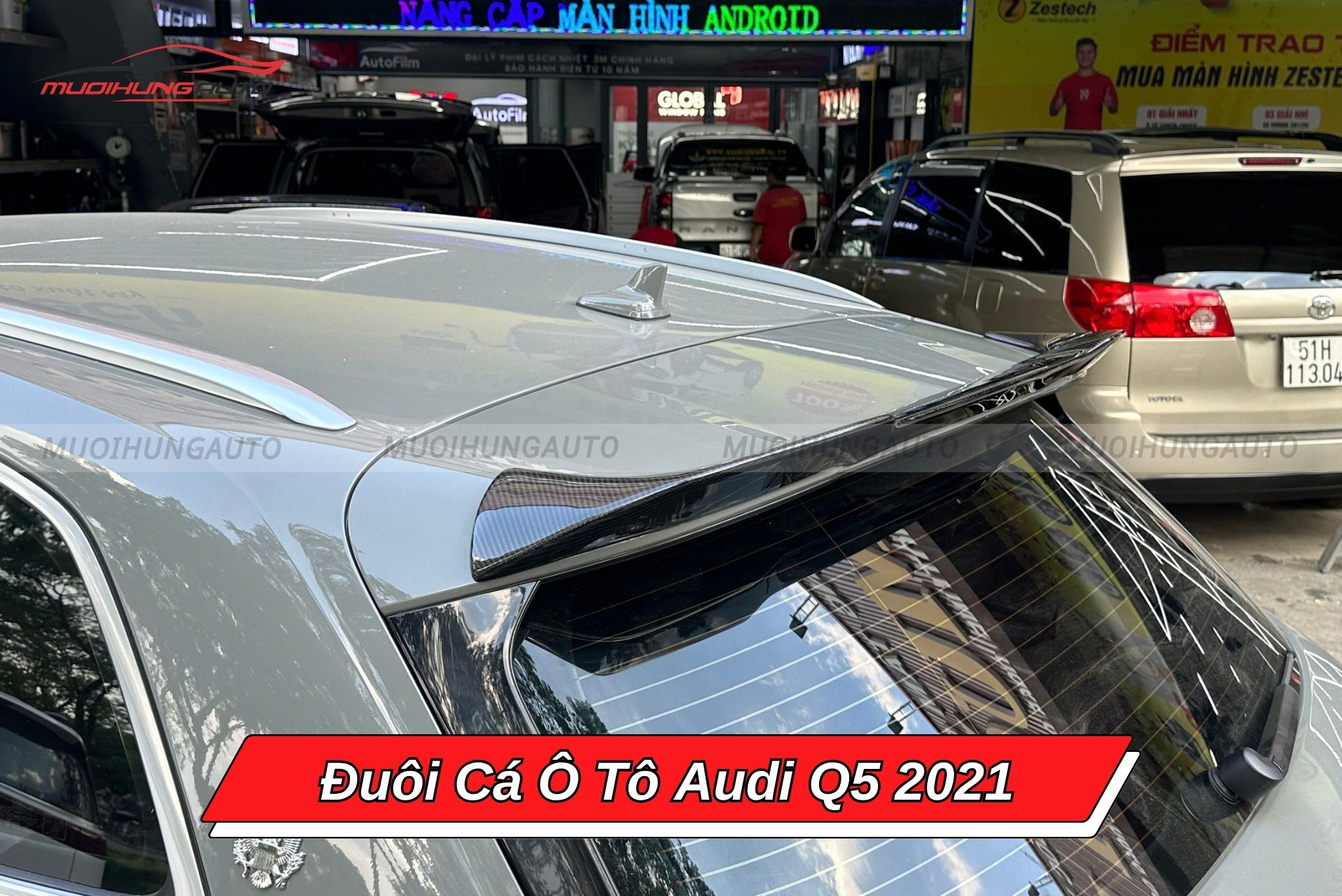 Cánh đuôi ô tô Audi Q5 2021