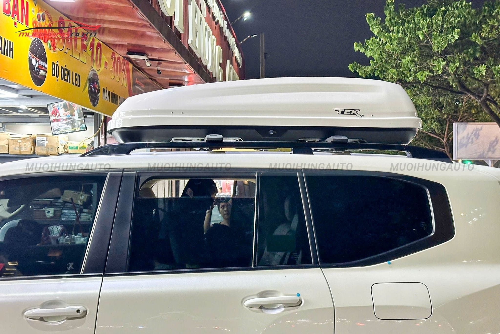 Cốp nóc ô tô Toyota Land Cruiser FJ 2026
