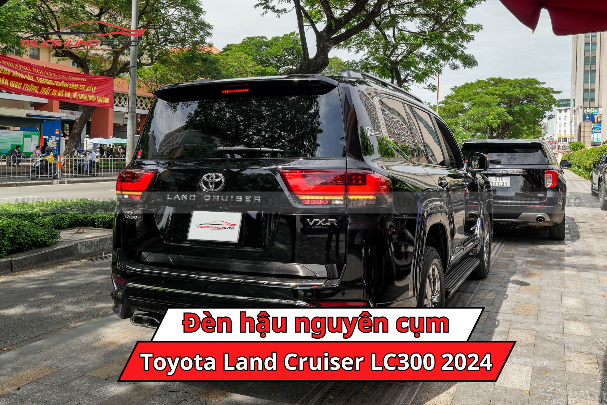 Đèn hậu nguyên cụm cho ô tô Toyota Land Cruiser LC300 2024