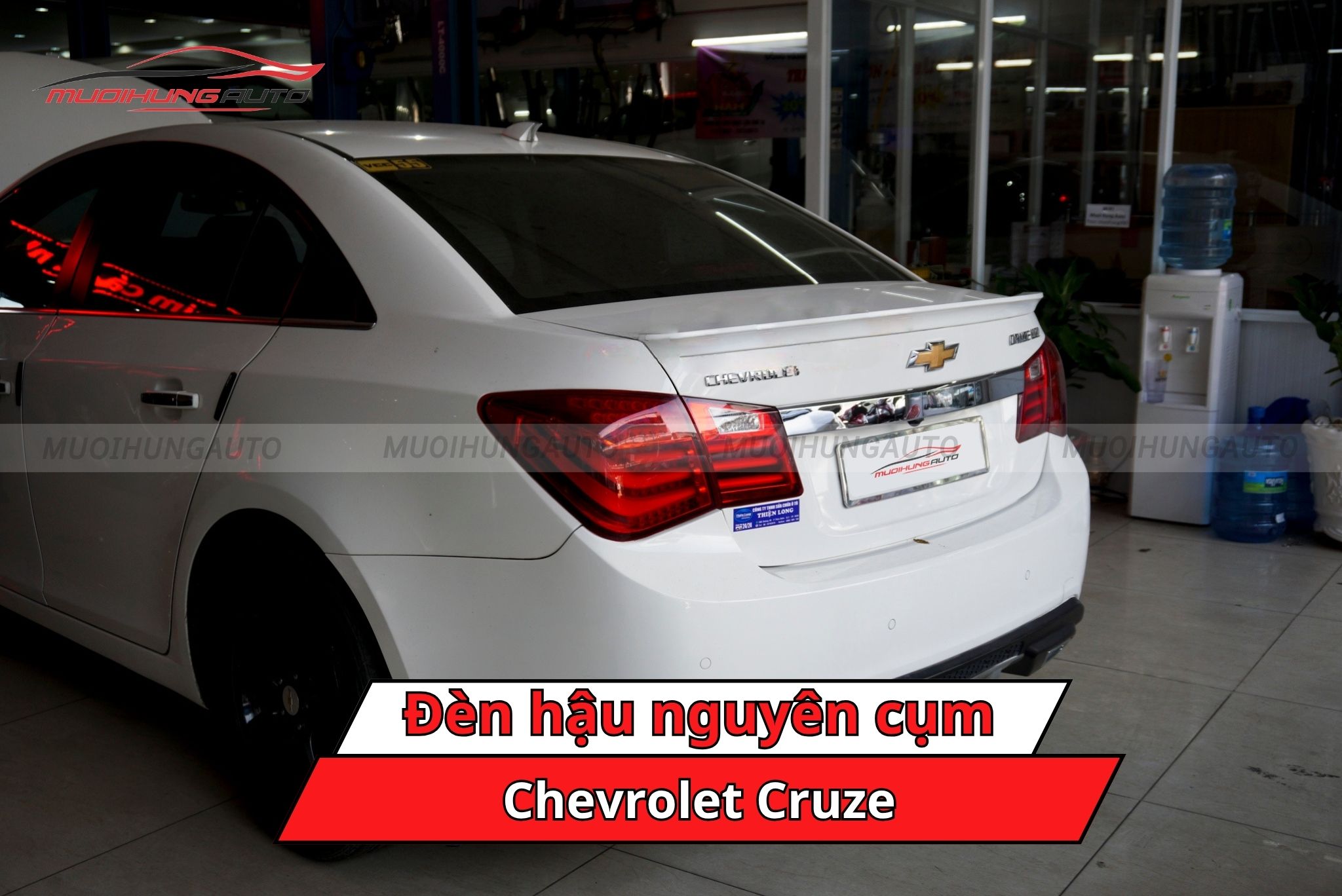 Đèn hậu nguyên cụm cho xe Chevrolet Cruze