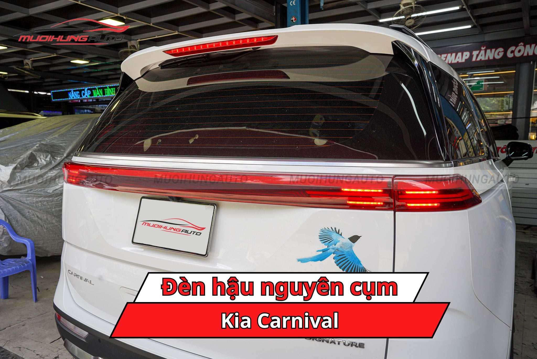Đèn hậu nguyên cụm cho xe Kia Carnival