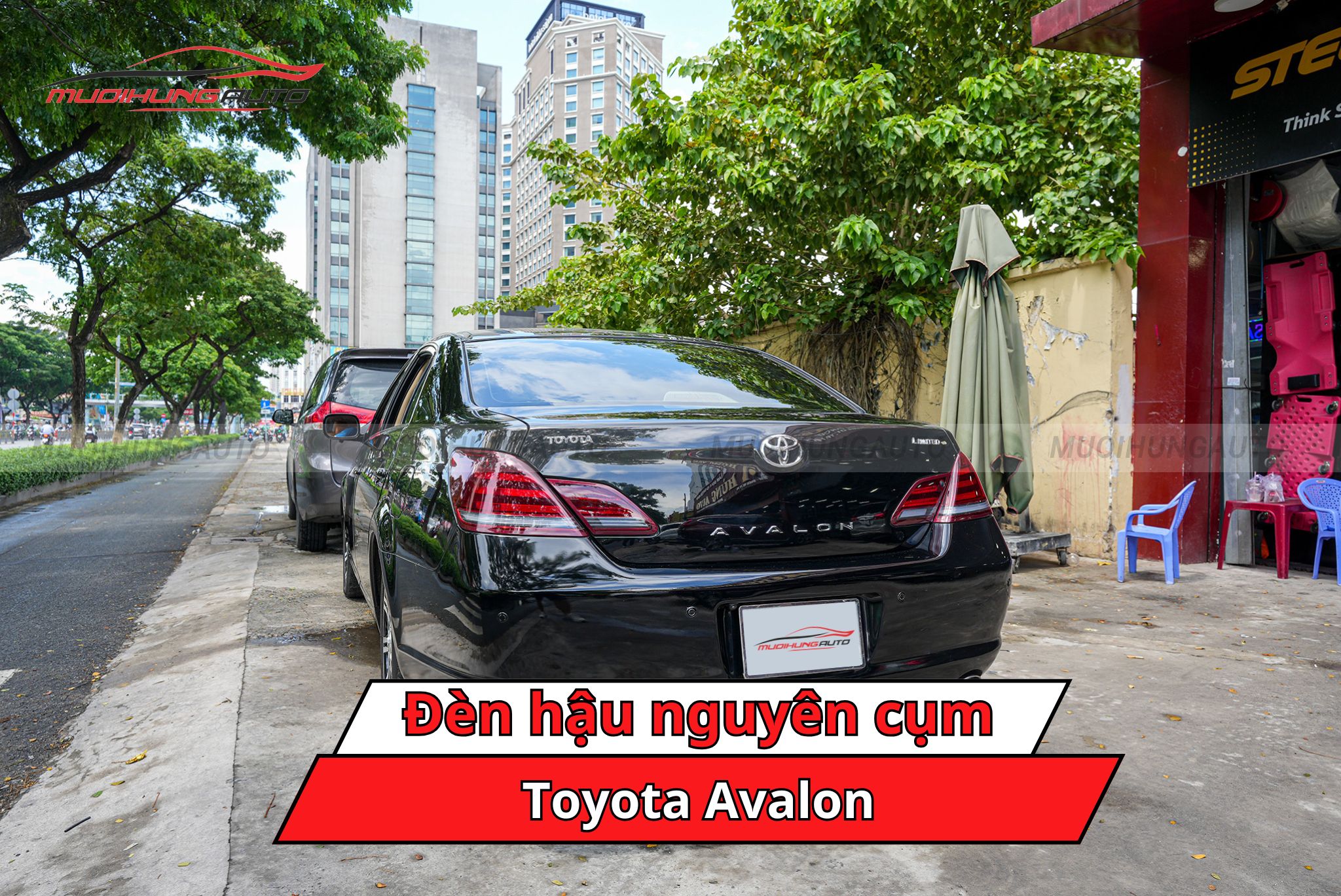 Đèn hậu nguyên cụm cho xe Toyota Avalon