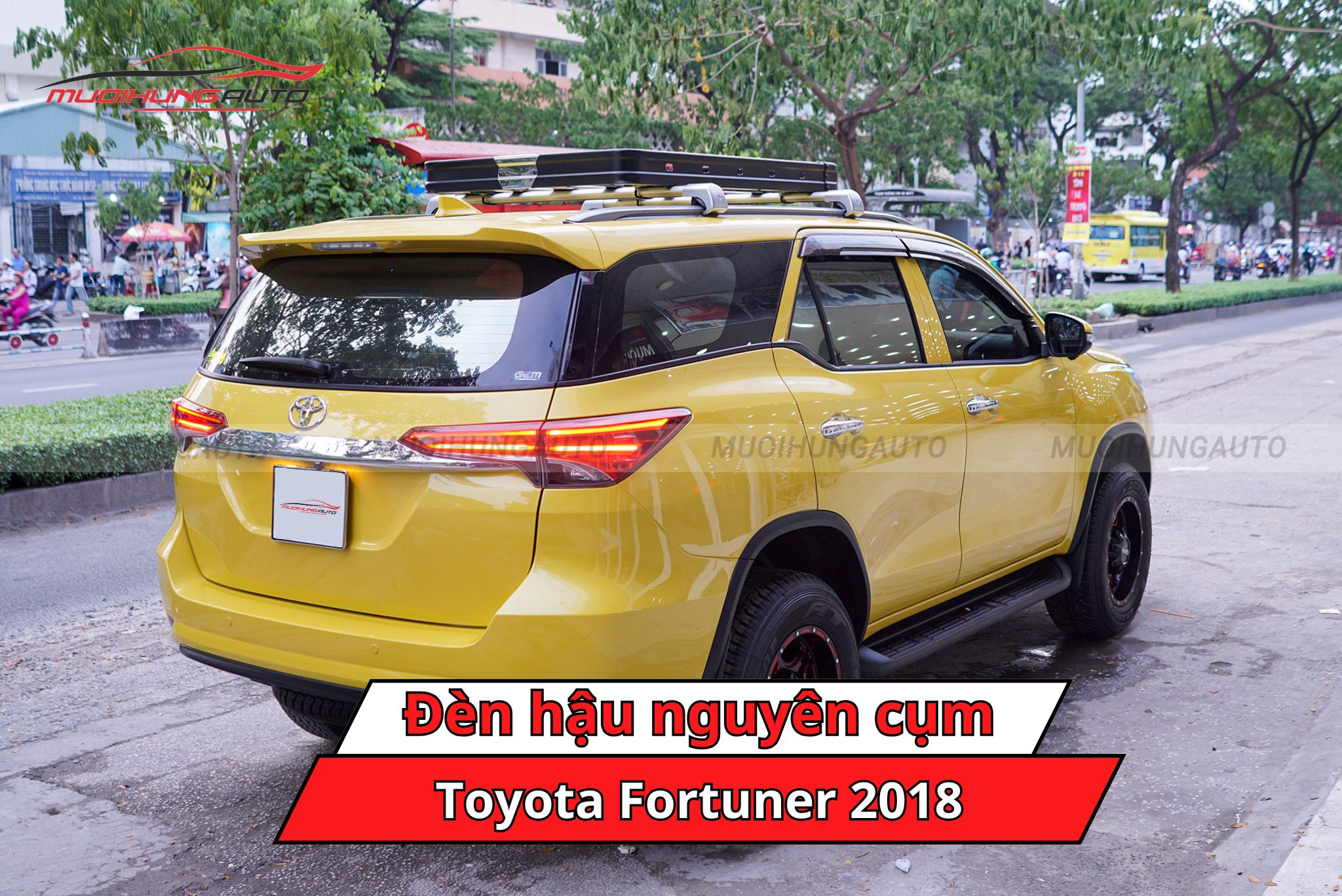 Đèn hậu nguyên cụm cho xe Toyota Fortuner 2018