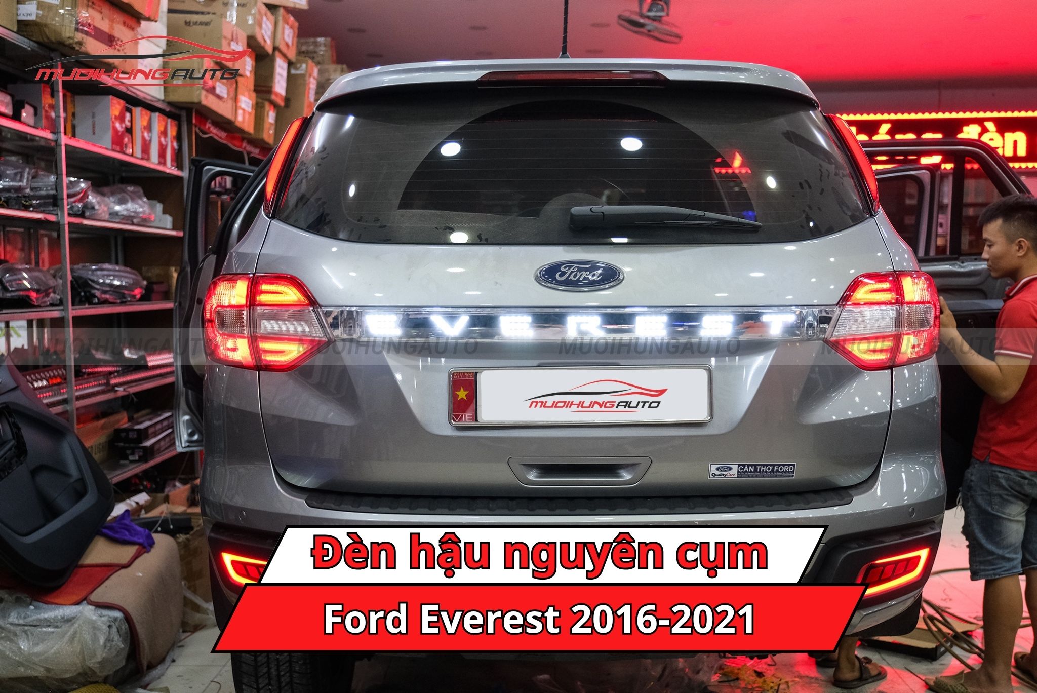 Đèn hậu nguyên cụm Ford Everest 2016-2021
