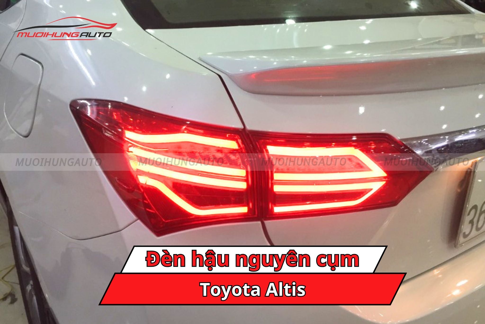 Đèn hậu nguyên cụm ô tô Toyota Altis