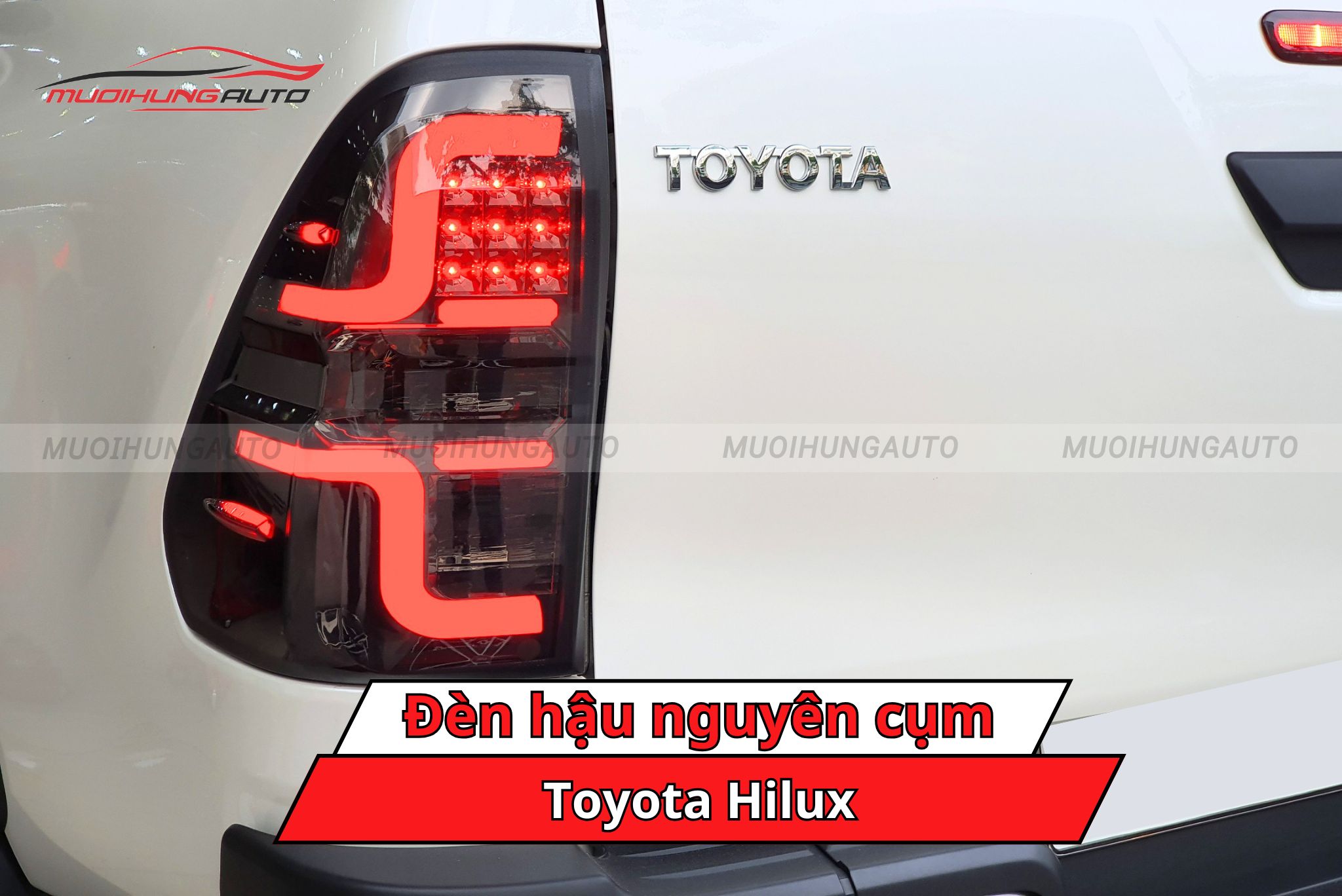 Đèn hậu nguyên cụm ô tô Toyota Hilux