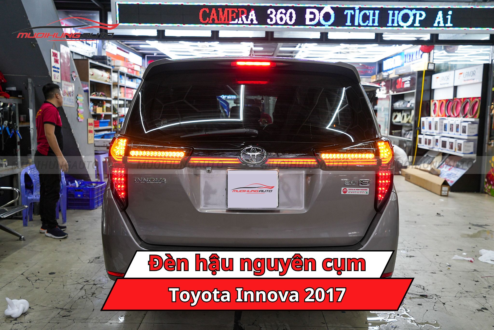 Đèn hậu nguyên cụm Toyota Innova 2017