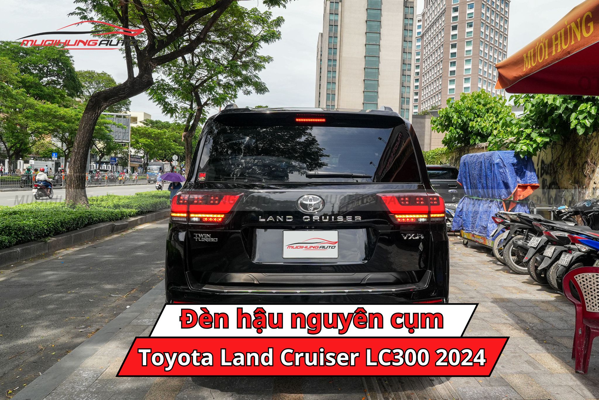 Đèn hậu nguyên cụm Toyota Land Cruiser LC300 2024