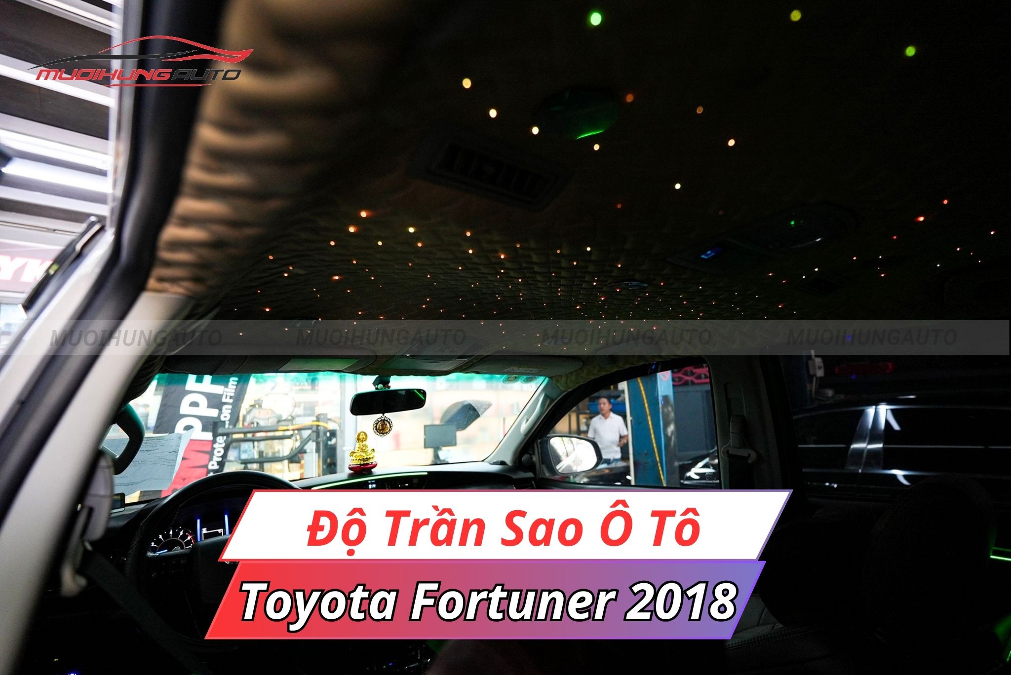 Đèn LED chiếu sao trần Toyota Fortuner 2018