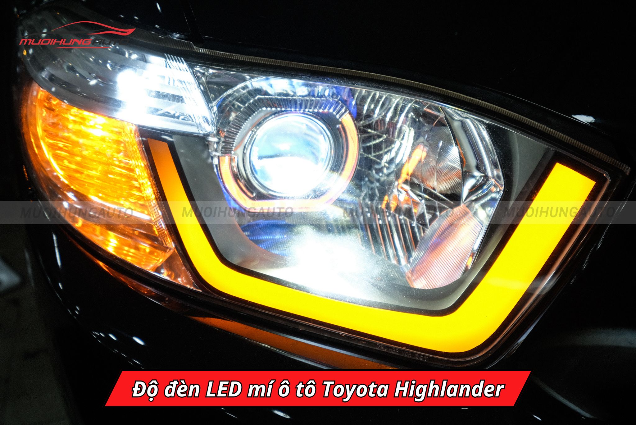 Đèn LED mí ô tô Toyota Highlander