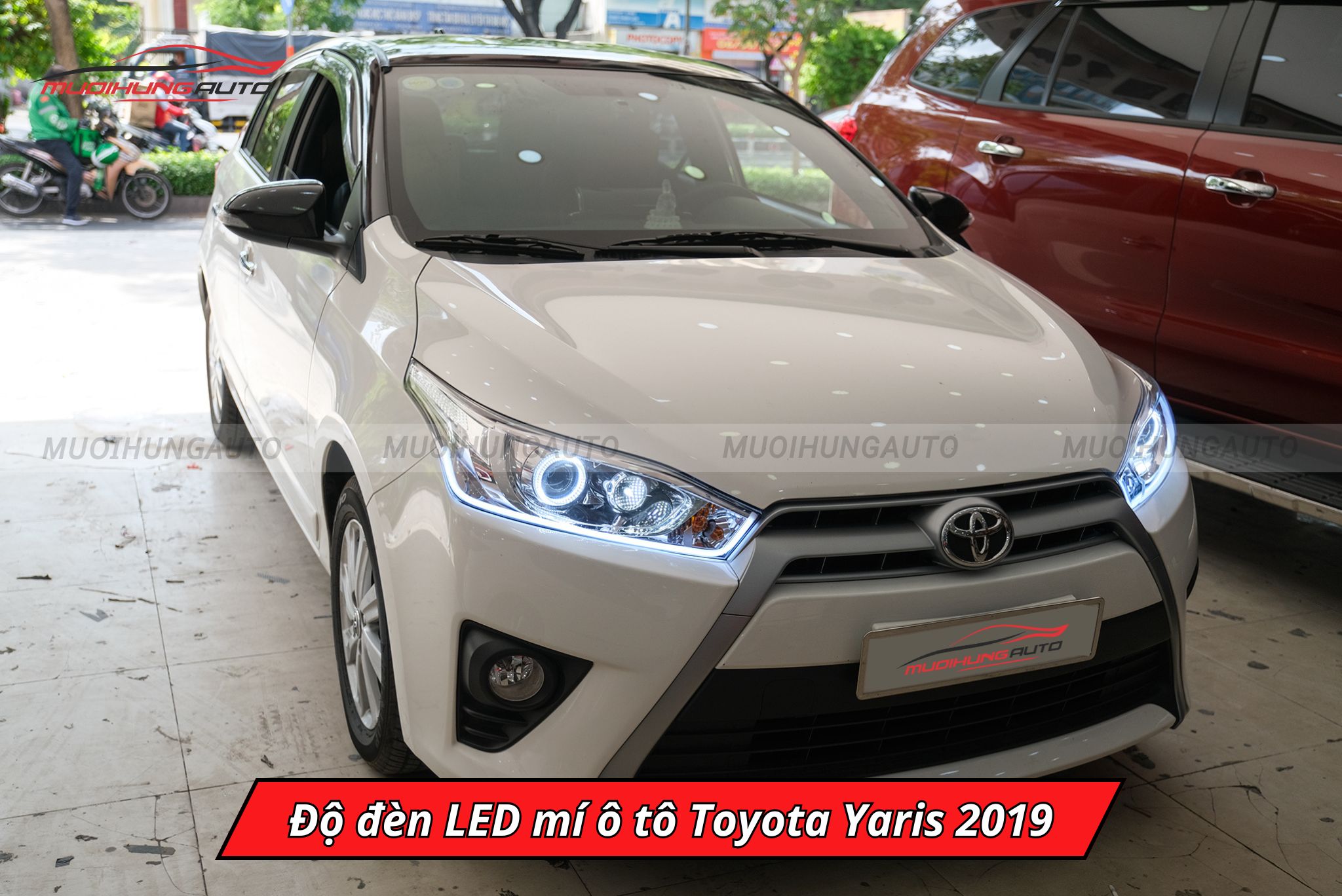 Đèn LED mí ô tô Toyota Yaris 2019