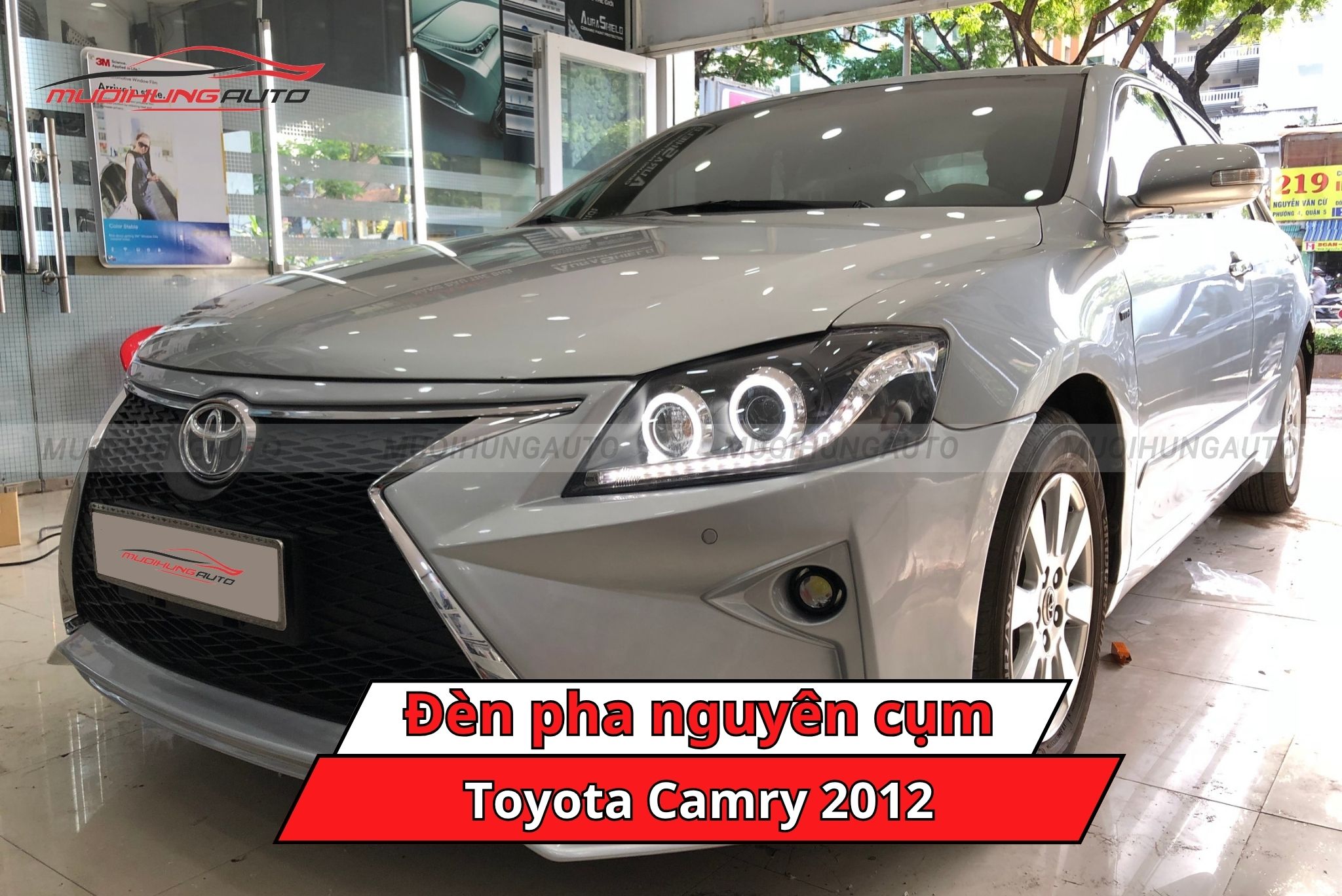 Đèn pha nguyên cụm cho xe Toyota Camry 2012