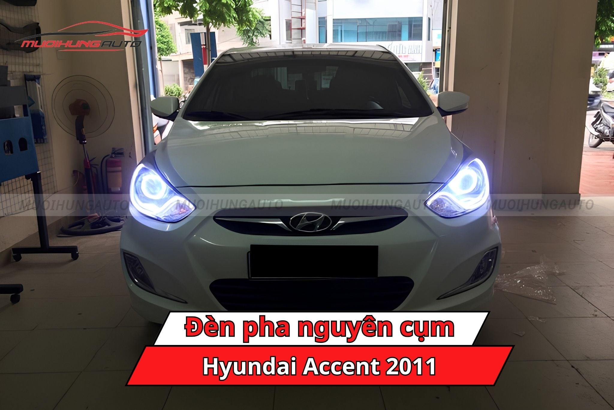 Đèn pha nguyên cụm Hyundai Accent 2011