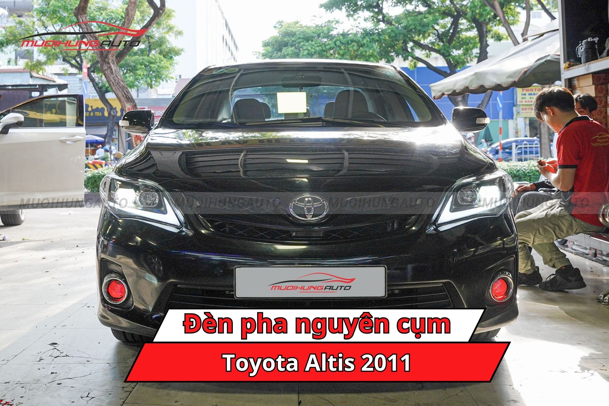 Đèn pha nguyên cụm Toyota Altis 2011