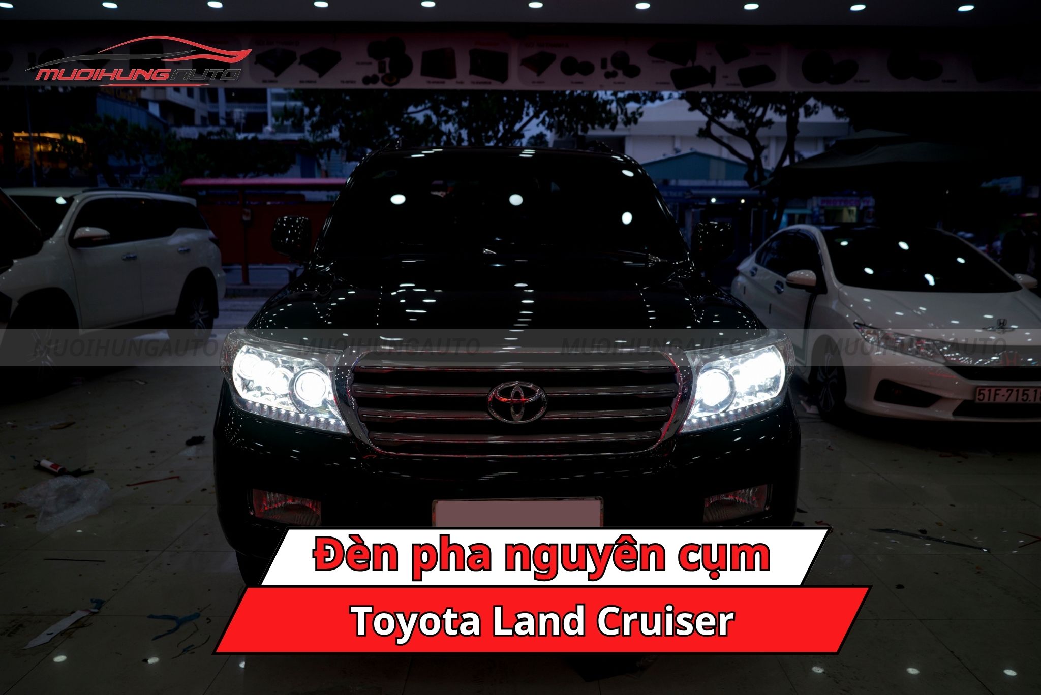 Đèn pha nguyên cụm Toyota Land Cruiser