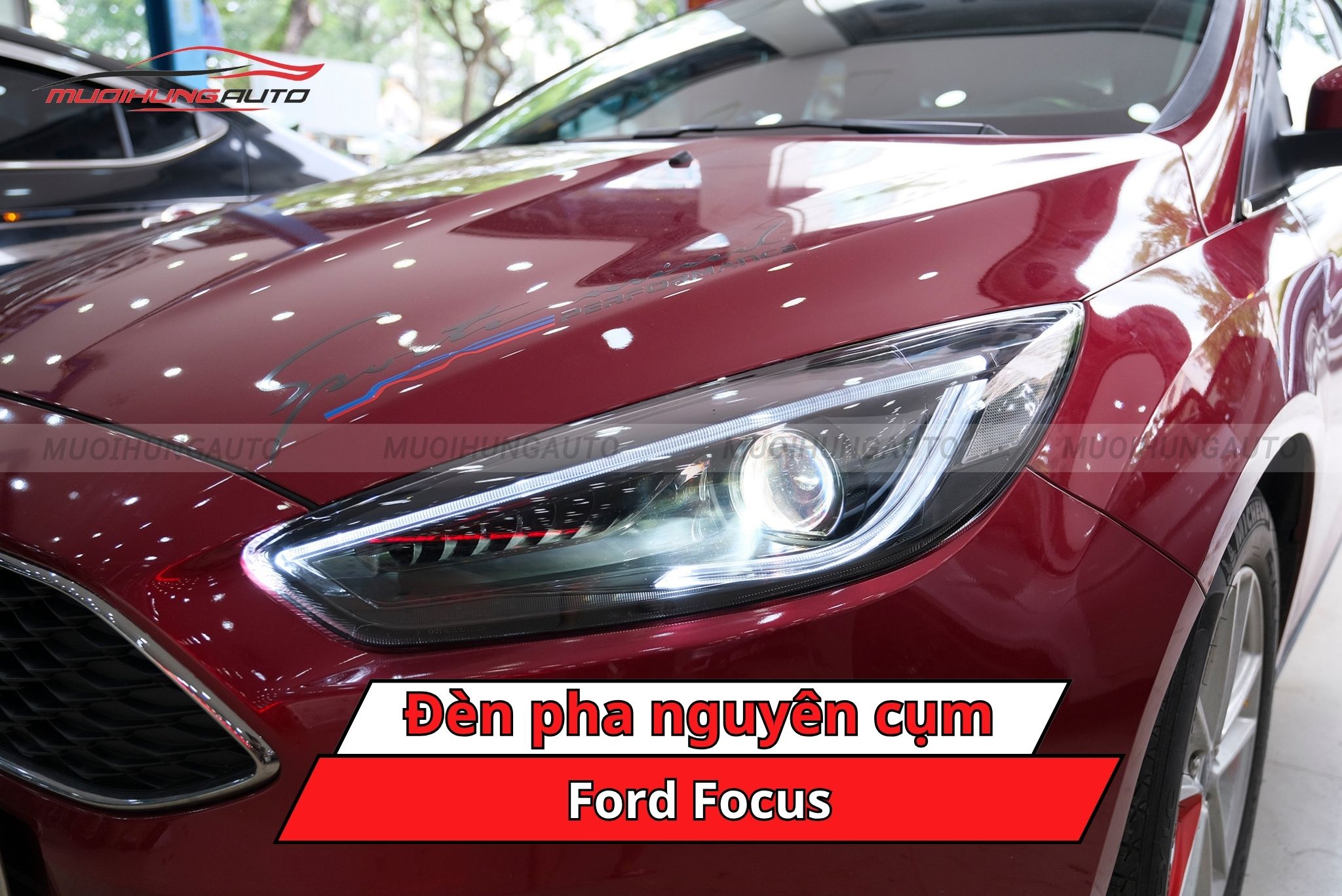 Đèn pha nguyên cụm xe Ford Focus