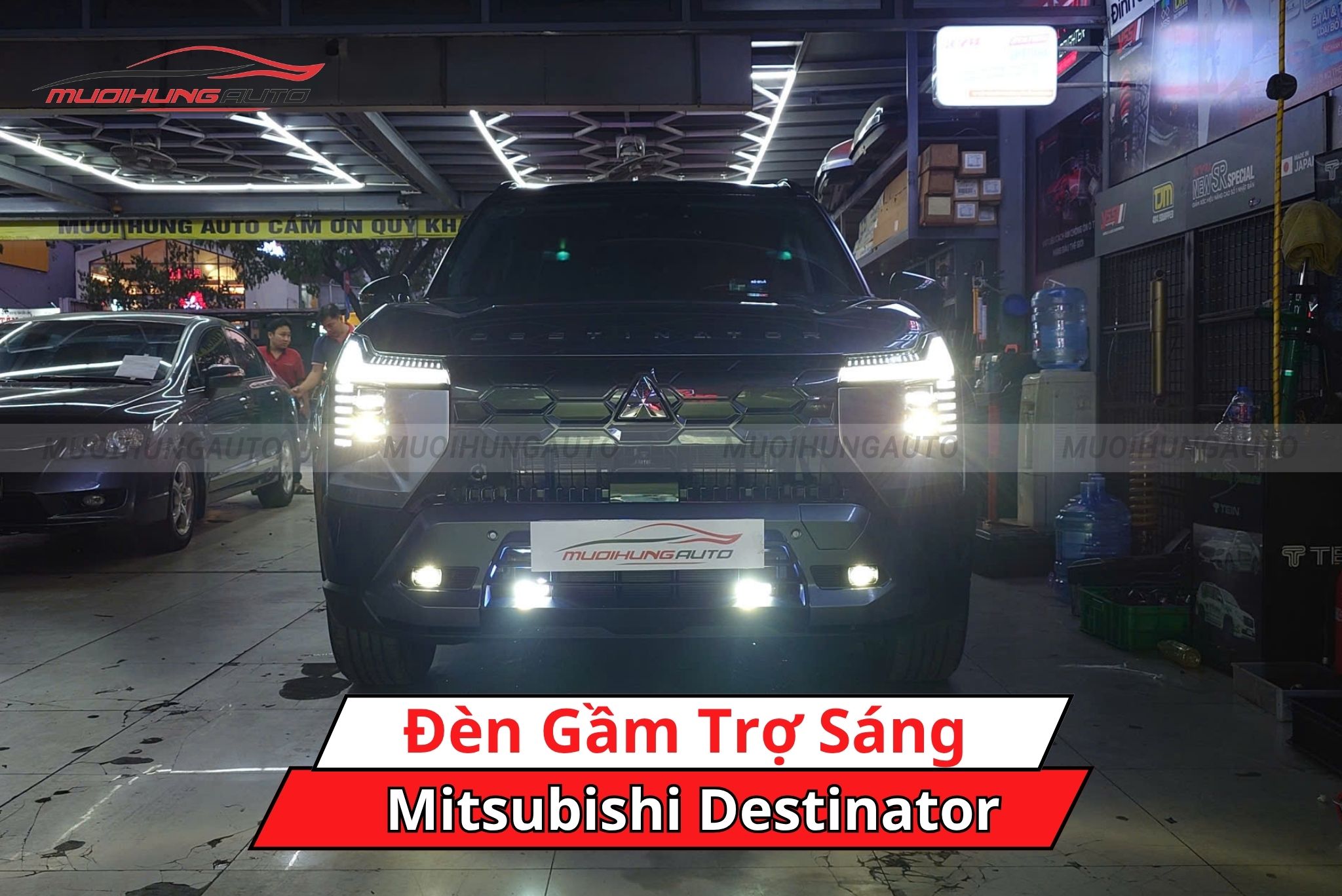 Đèn trợ sáng Mitsubishi Destinator