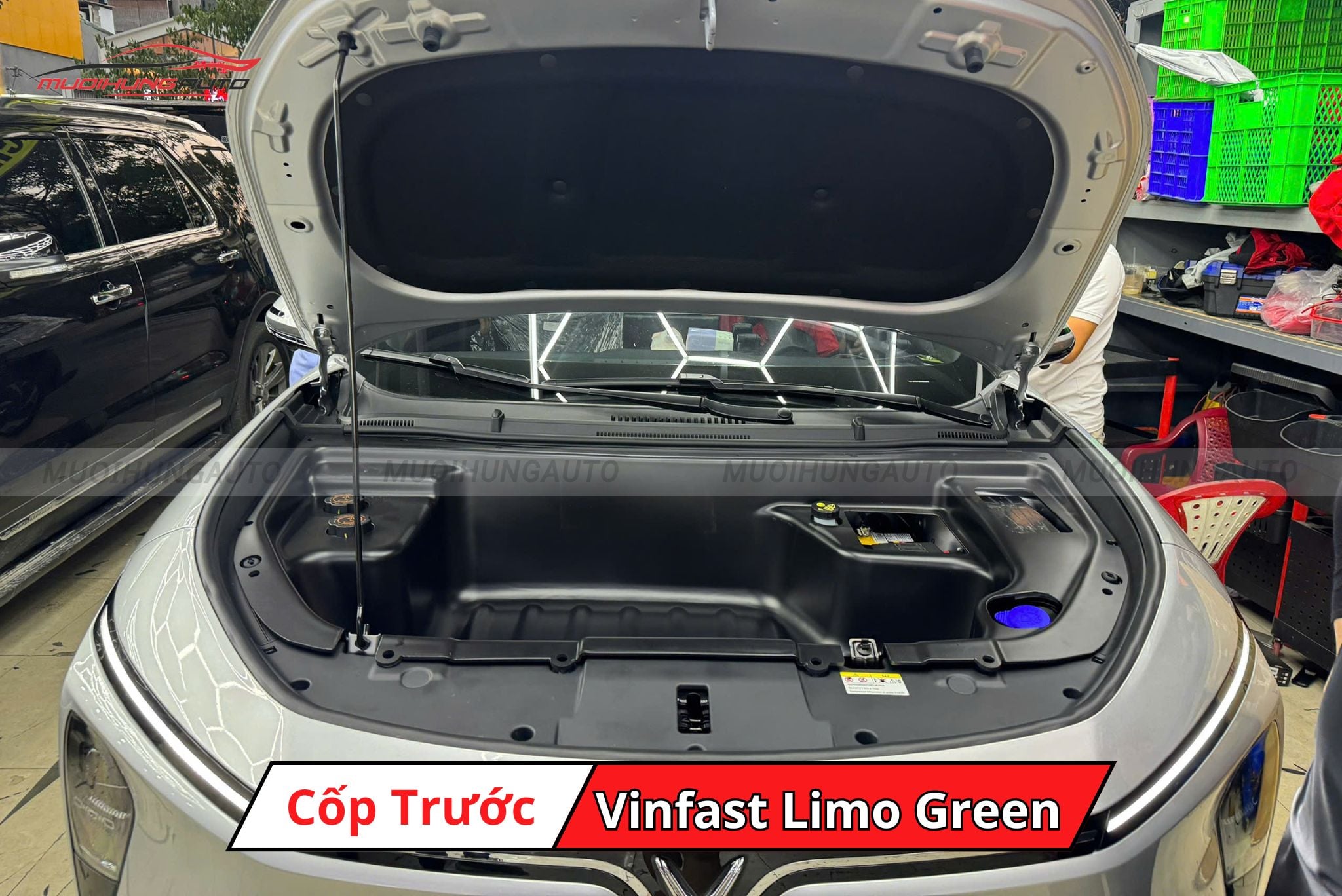 Độ cốp trước Vinfast Limo Green