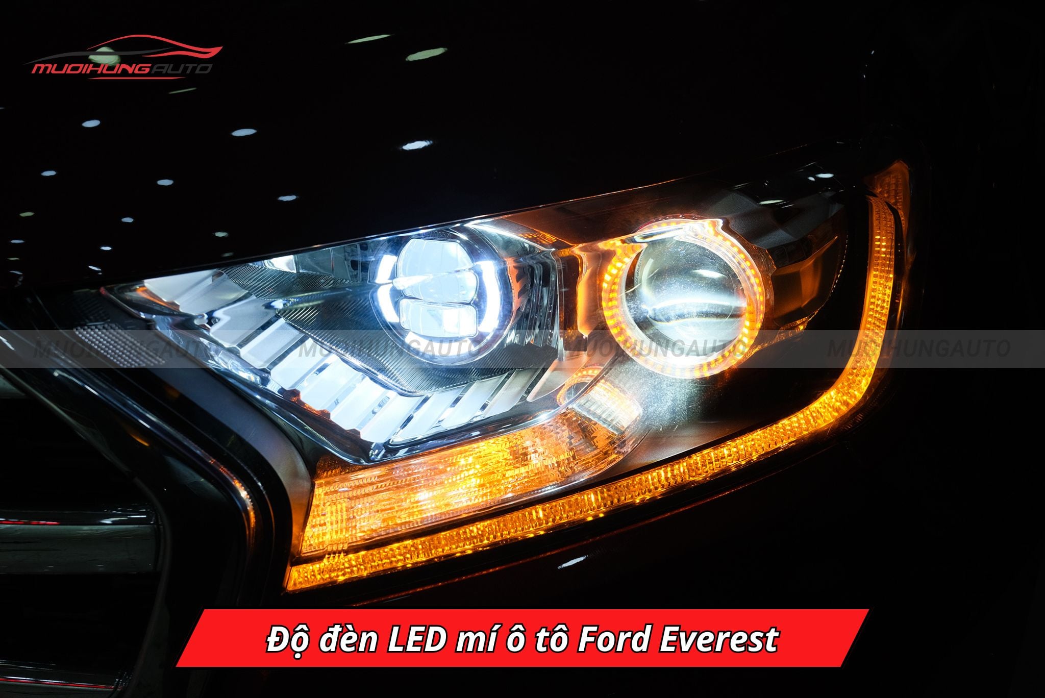 Độ đèn LED mí cho Ford Everest