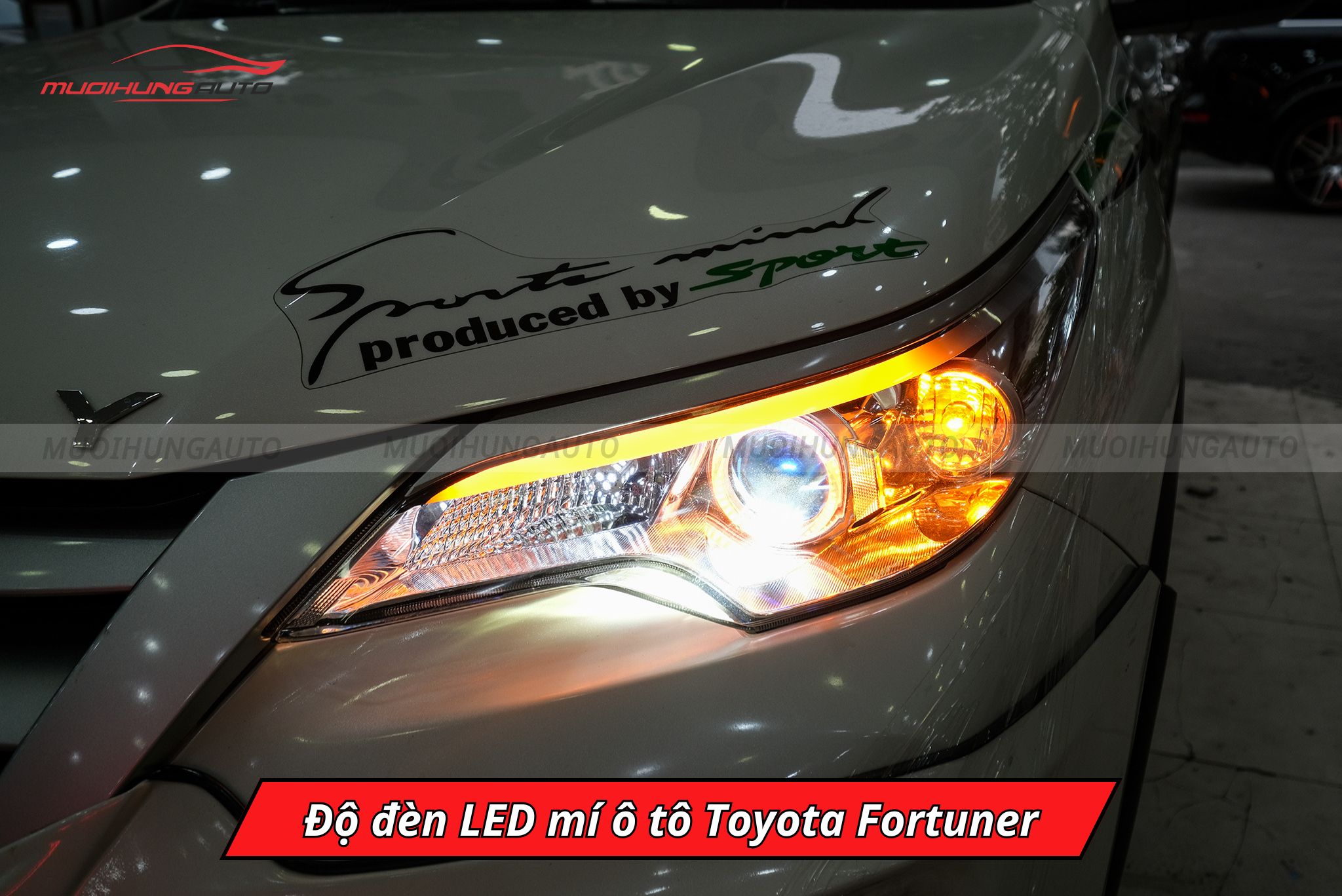 Độ đèn LED mí cho ô tô Toyota Fortuner