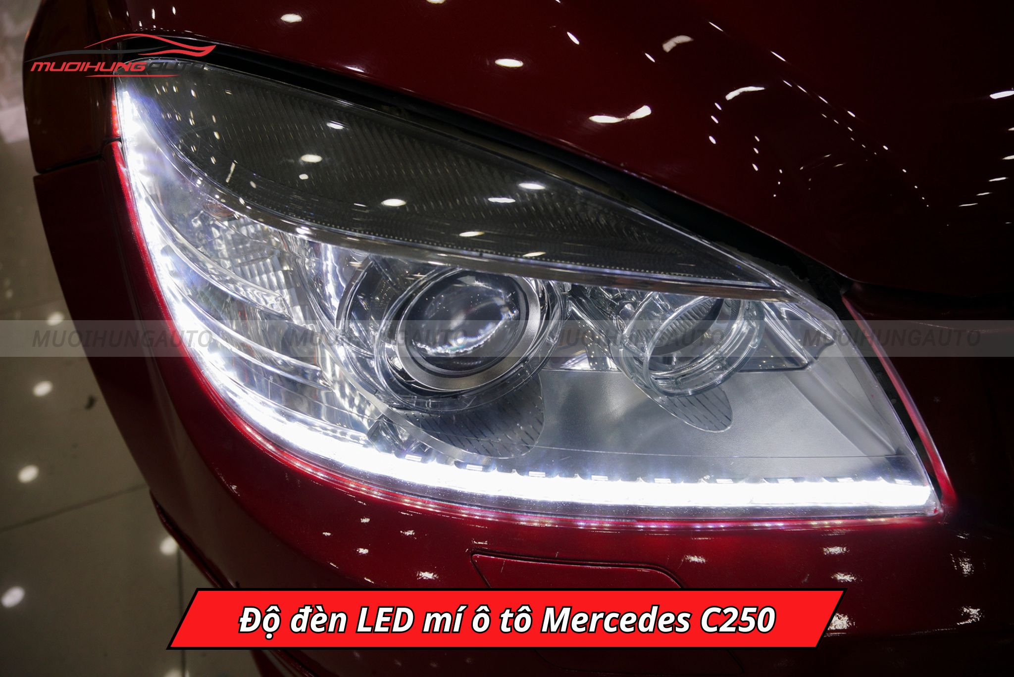 Độ đèn LED mí cho xe Mercedes C250