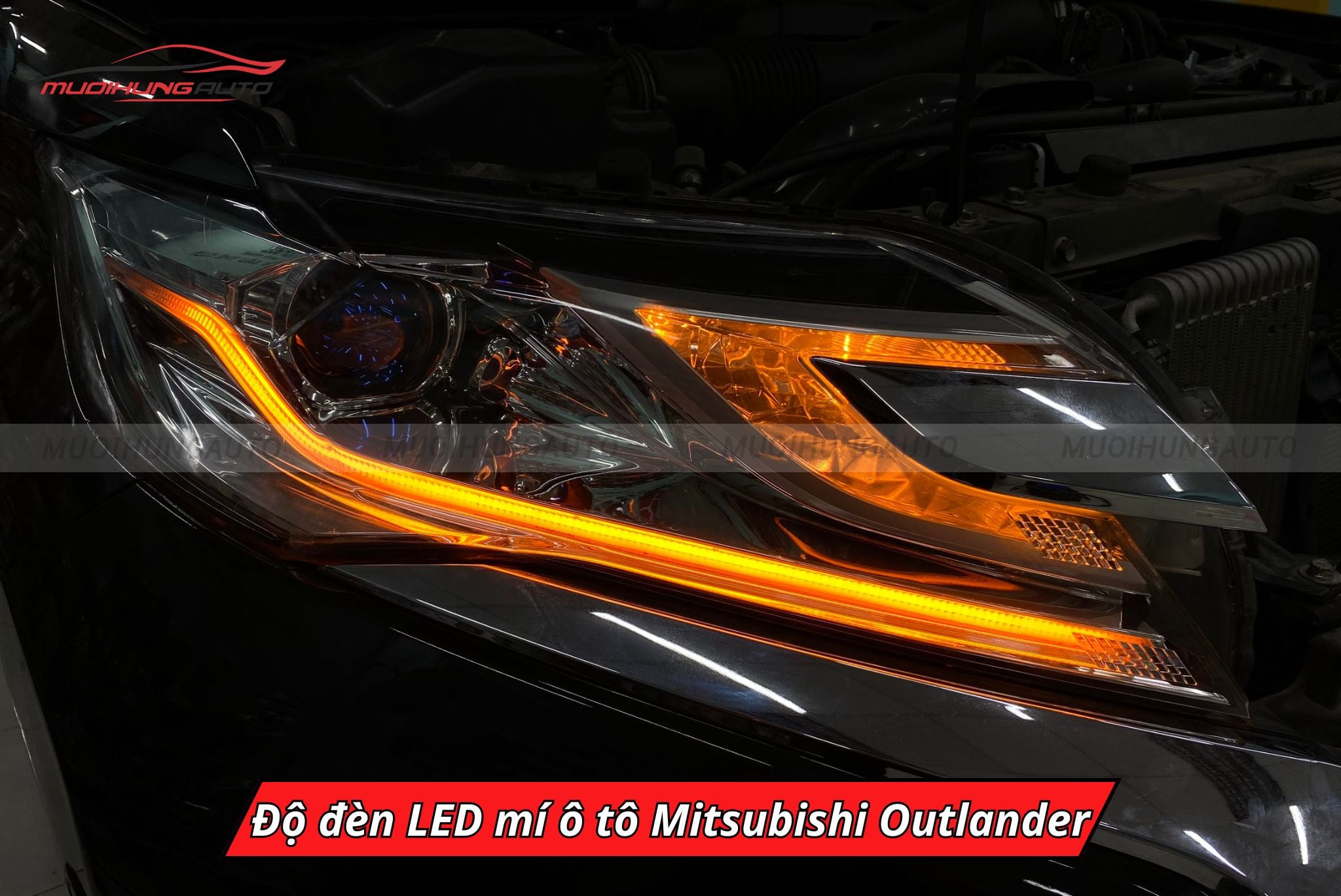 Độ đèn LED mí cho xe Mitsubishi Outlander