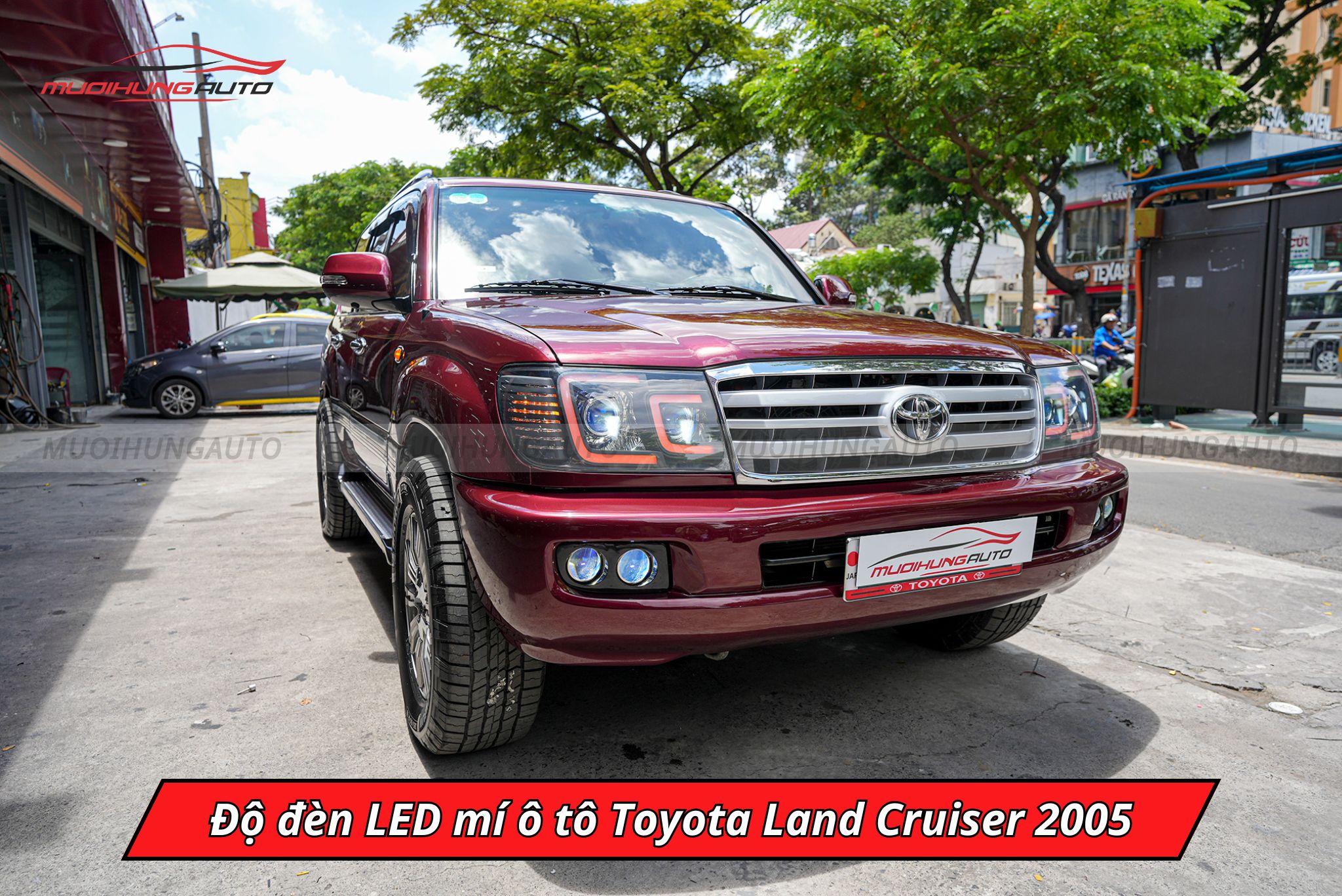 Độ đèn LED mí cho xe Toyota Land Cruiser 2005