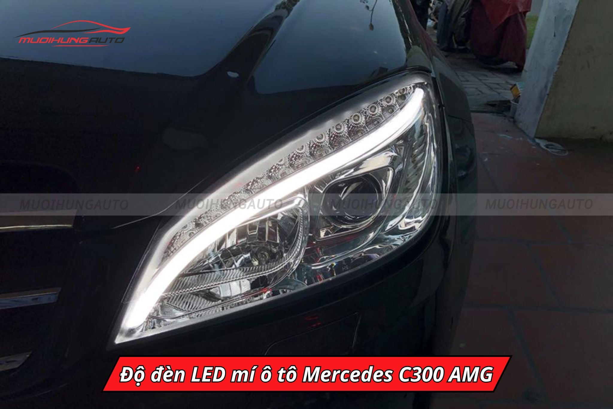Độ đèn LED mí Mercedes C300 AMG