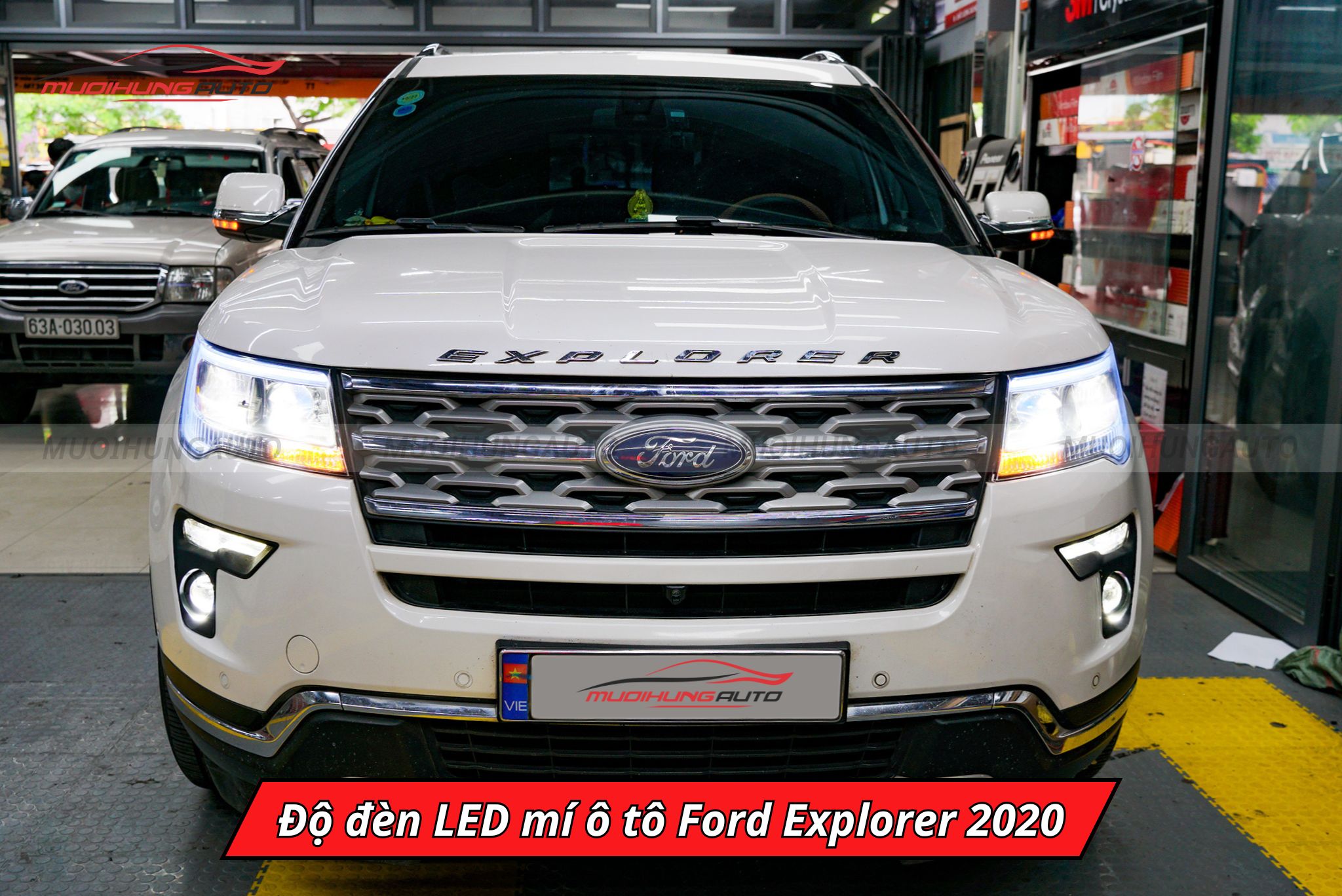 Độ đèn LED mí ô tô Ford Explorer 2020