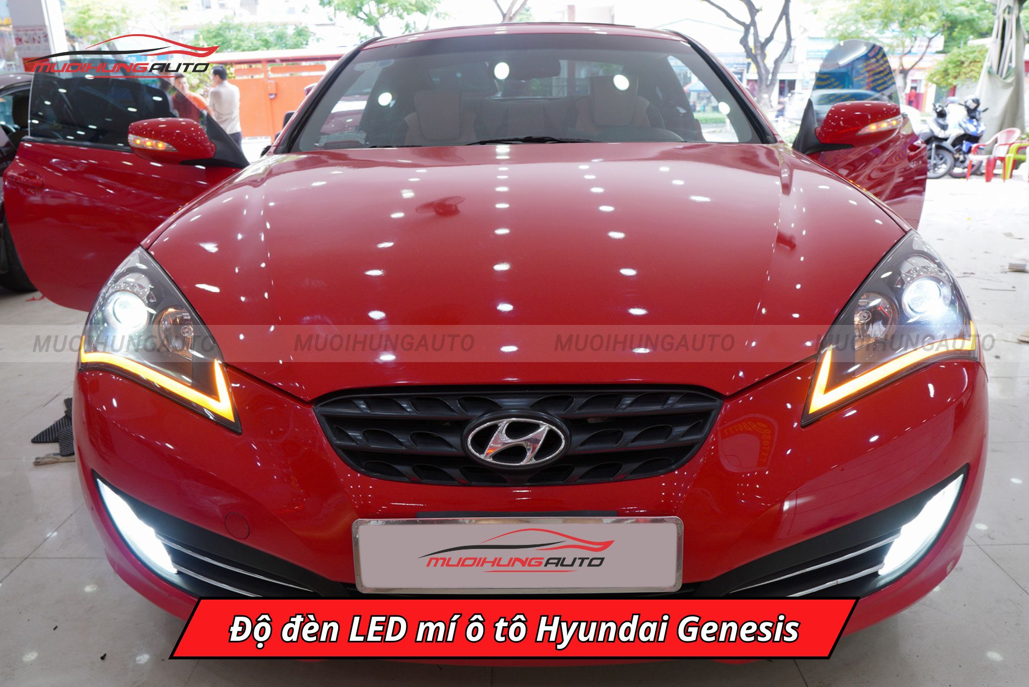 Độ đèn LED mí ô tô Hyundai Genesis