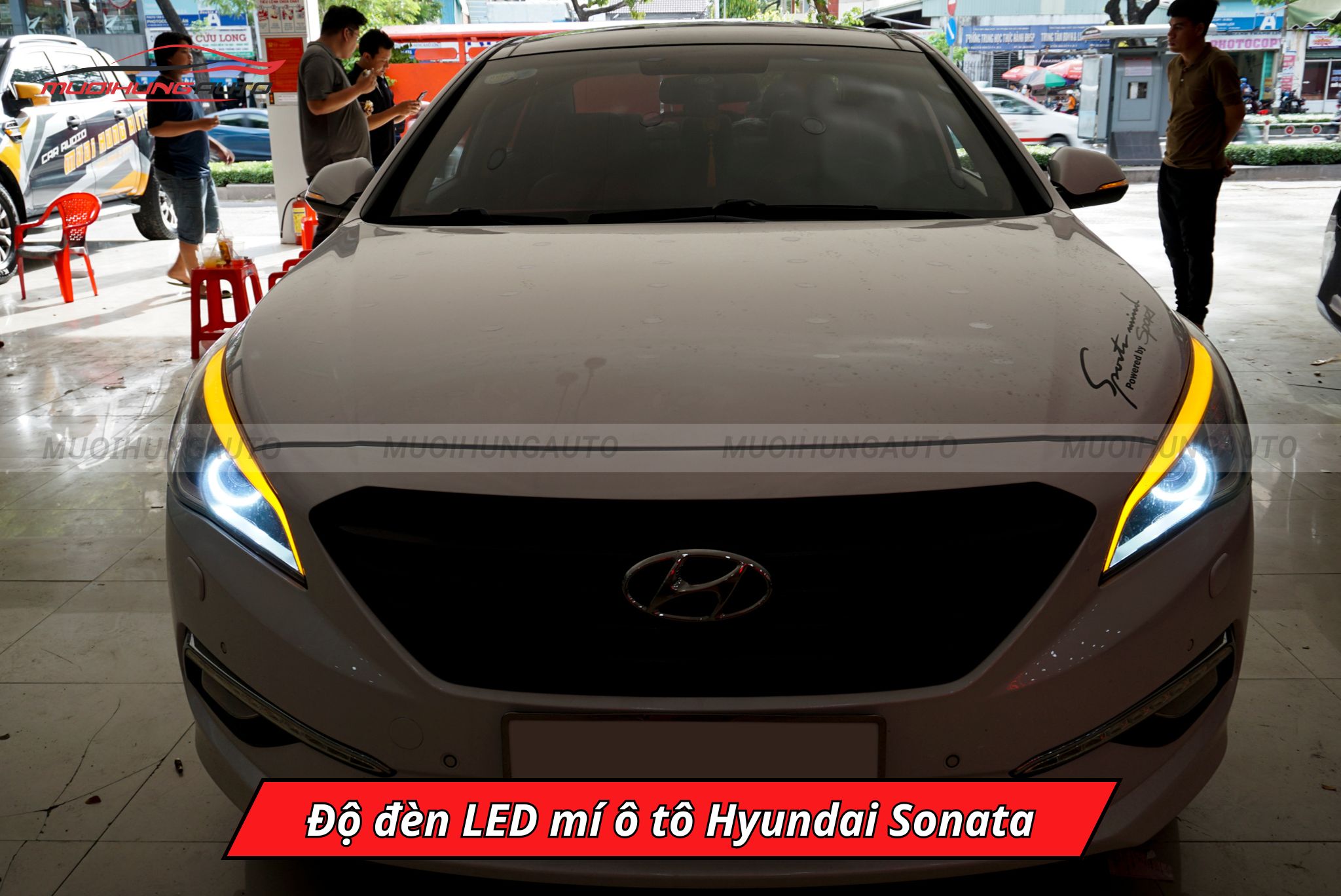 Độ đèn LED mí ô tô Hyundai Sonata