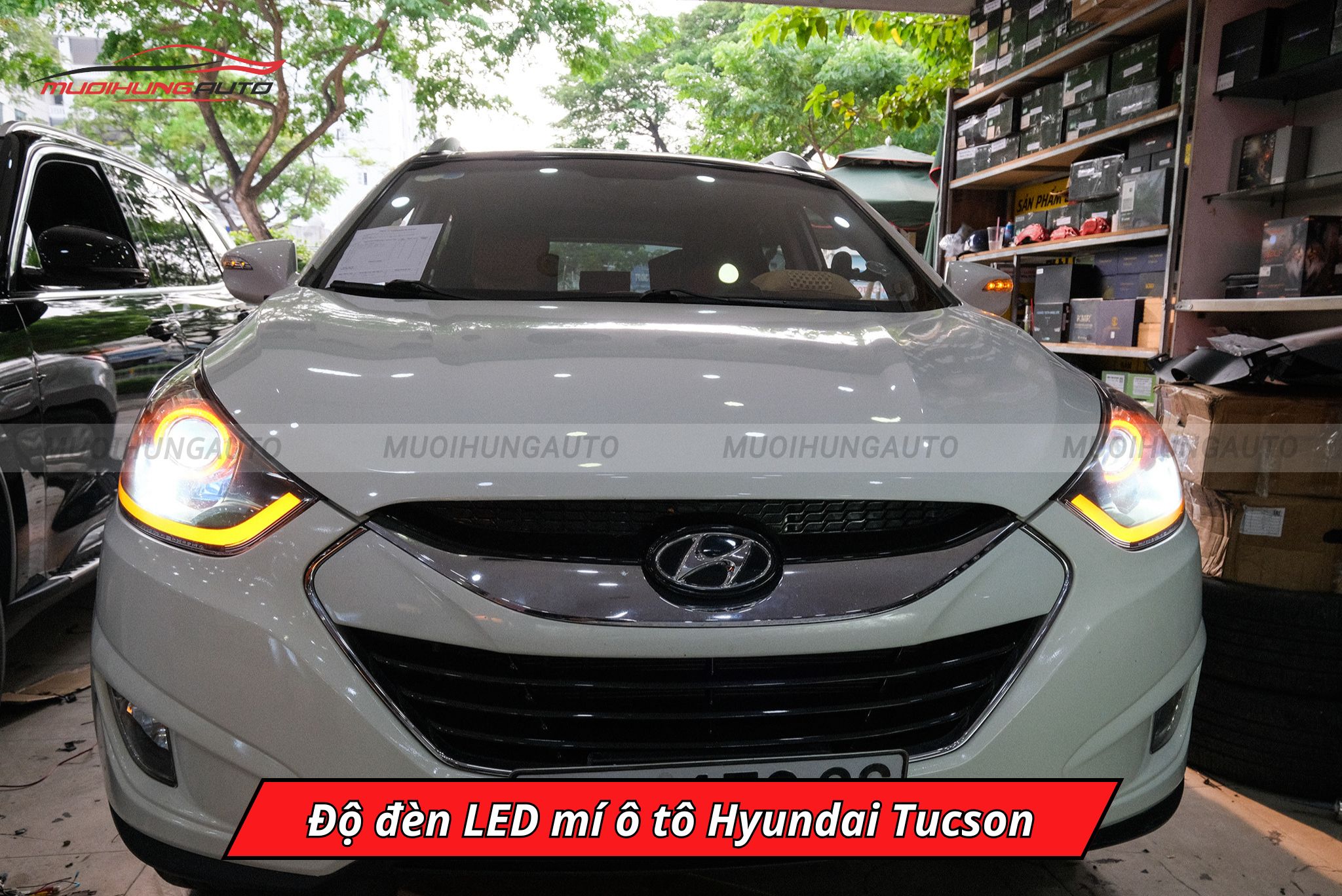 Độ đèn LED mí ô tô Hyundai Tucson
