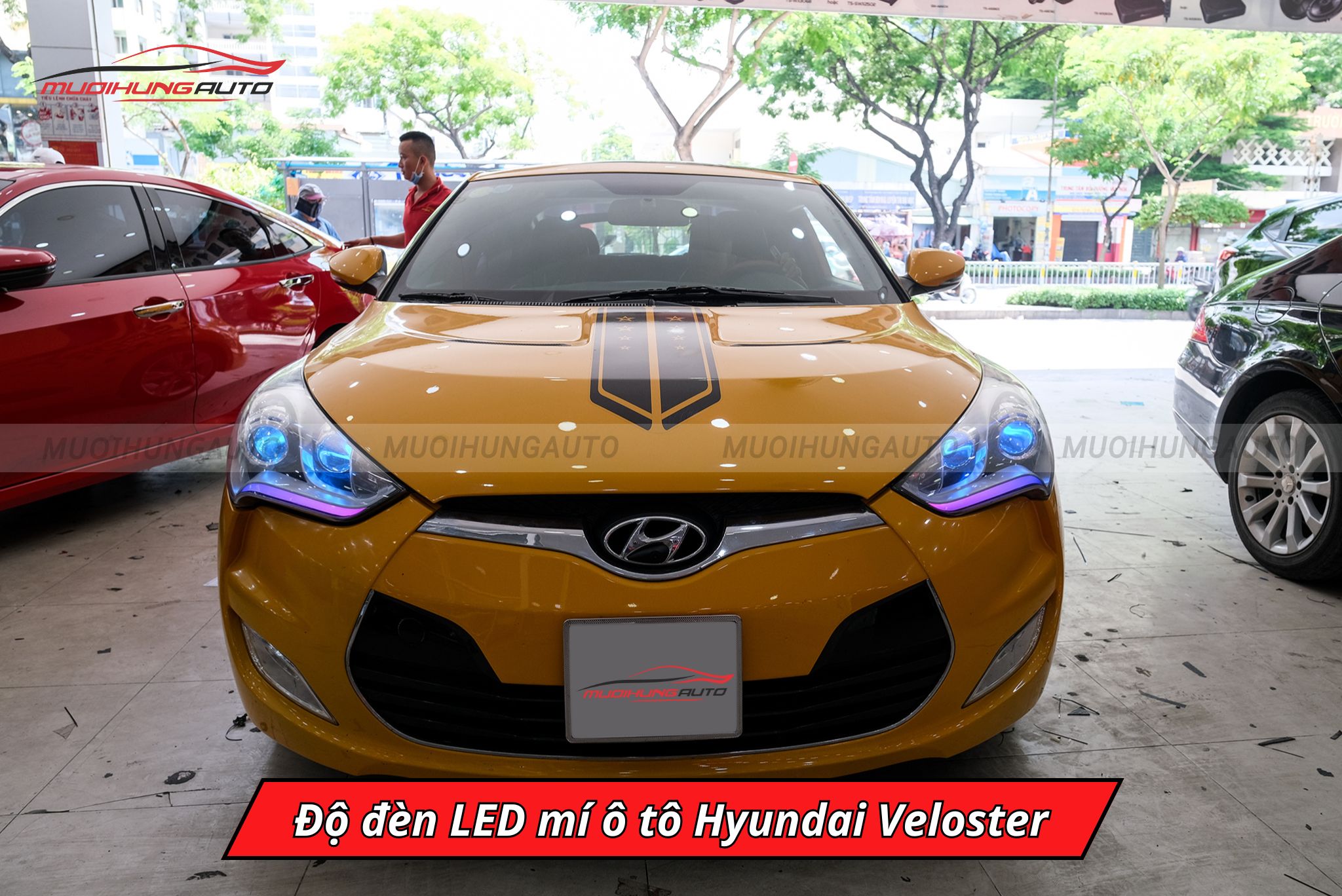 Độ đèn LED mí ô tô Hyundai Veloster