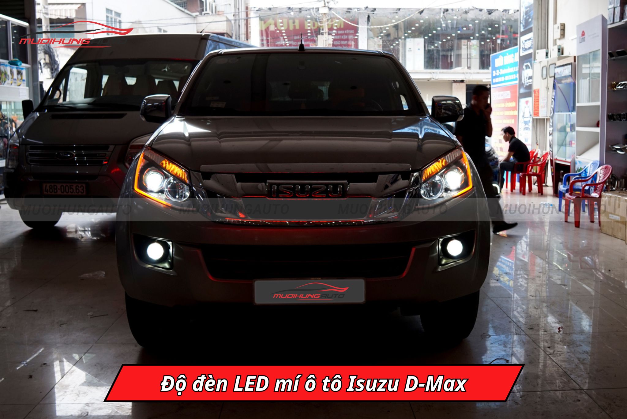 Độ đèn LED mí ô tô Isuzu D-Max