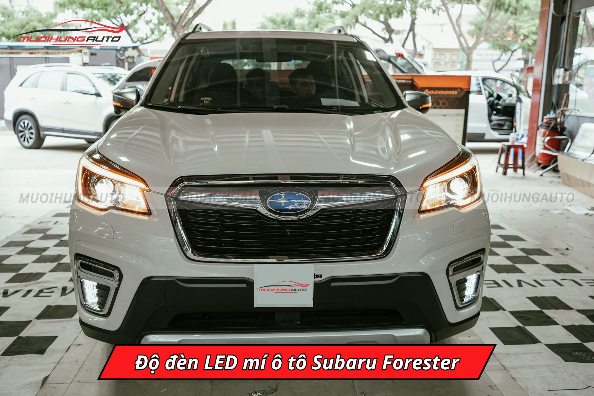 Độ đèn LED mí ô tô Subaru Forester