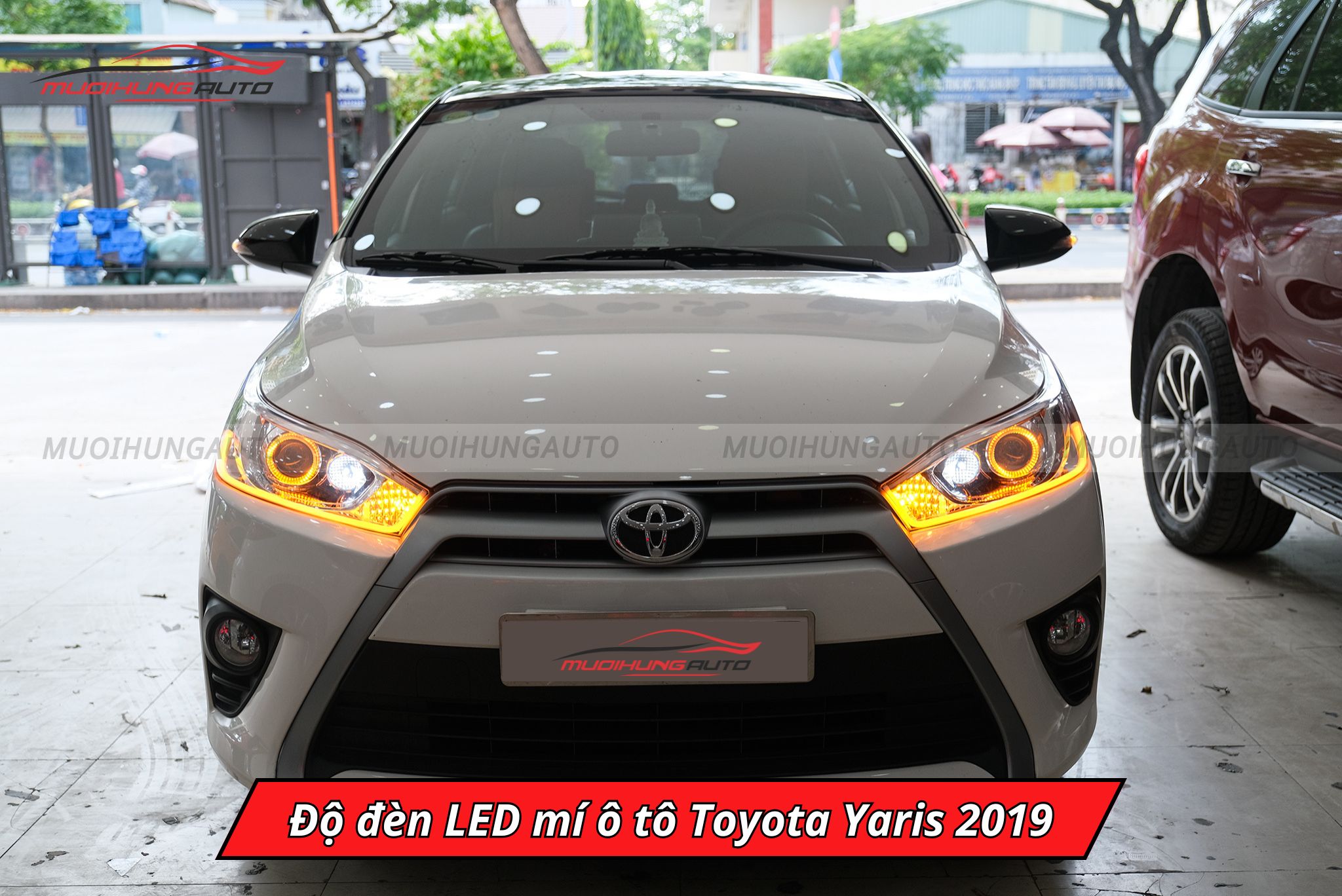 Độ đèn LED mí ô tô Toyota Yaris 2019