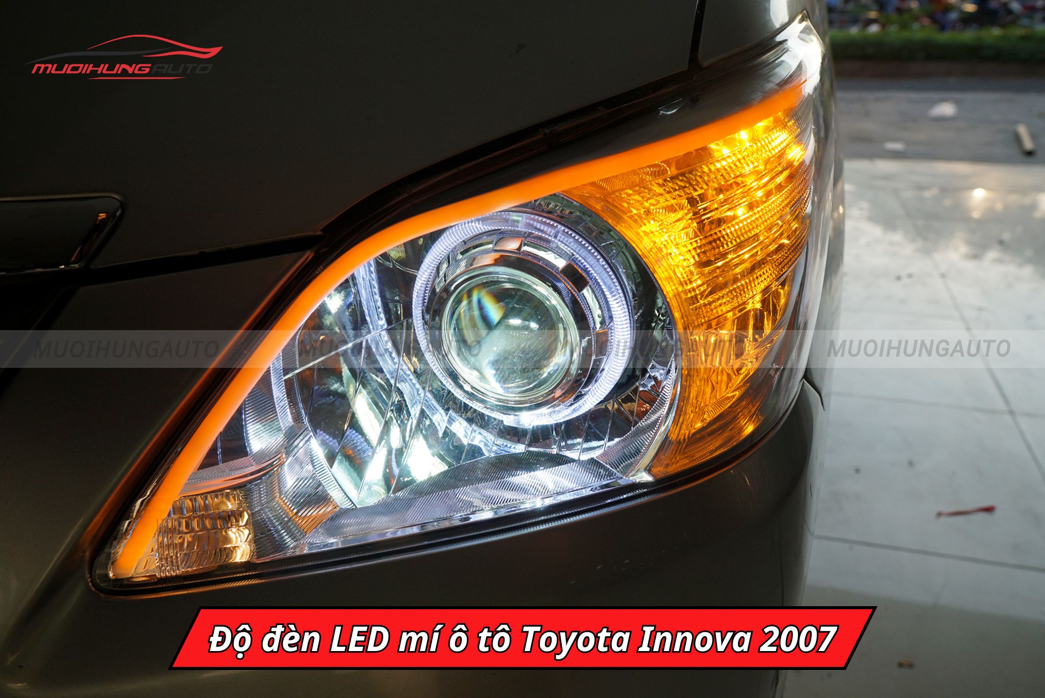 Độ đèn LED mí xe Toyota Innova 2007