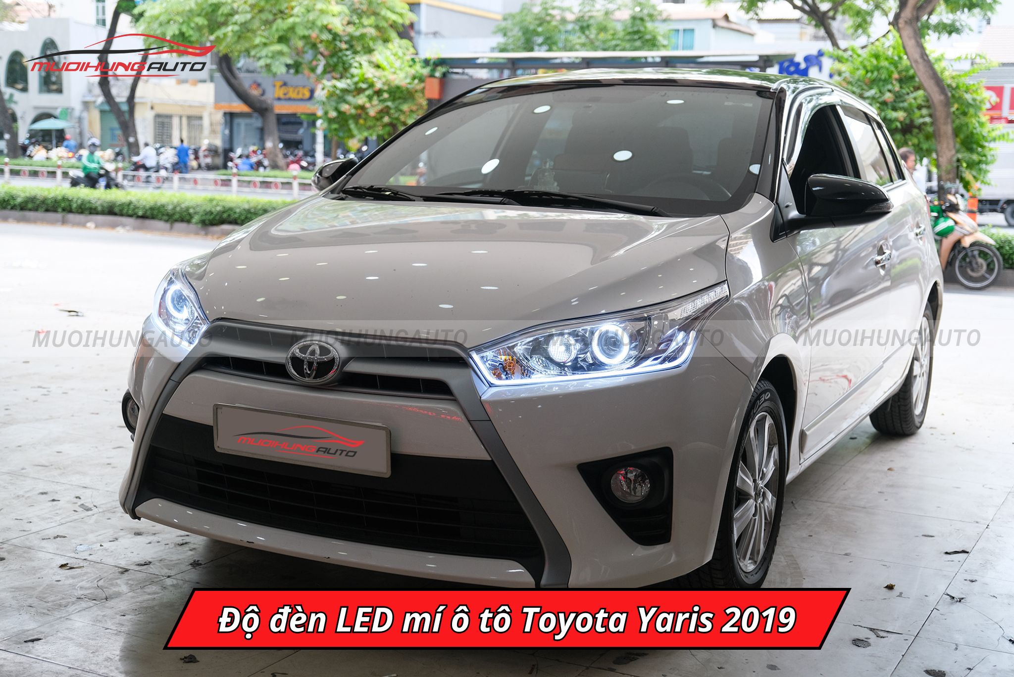 Độ đèn LED mí xe Toyota Yaris 2019