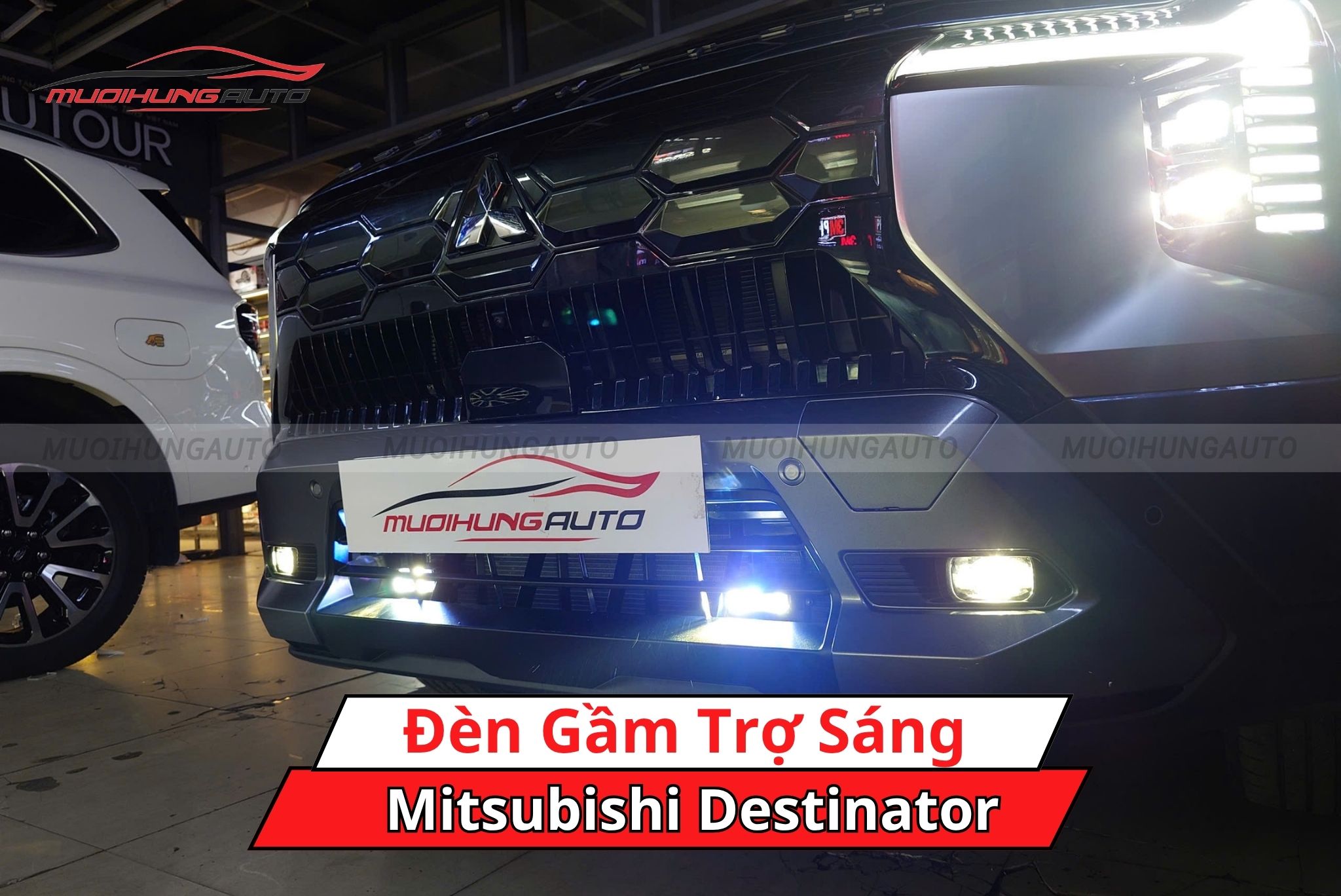 Độ đèn trợ sáng ô tô Mitsubishi Destinator
