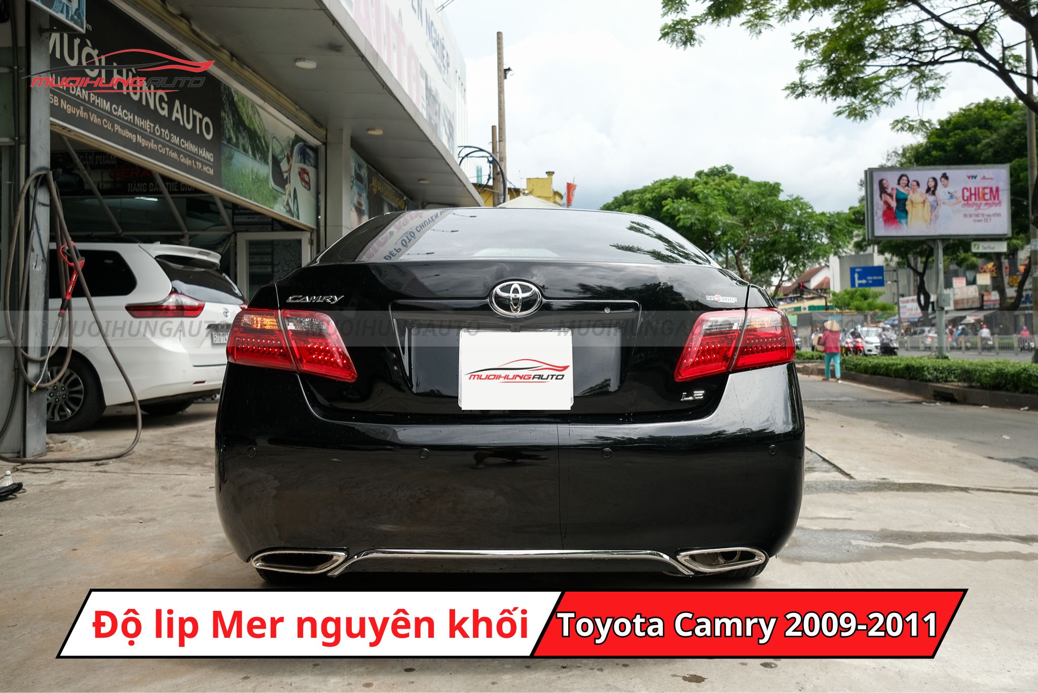 Độ lip Mercedes cho xe Toyota Camry 2009-2011