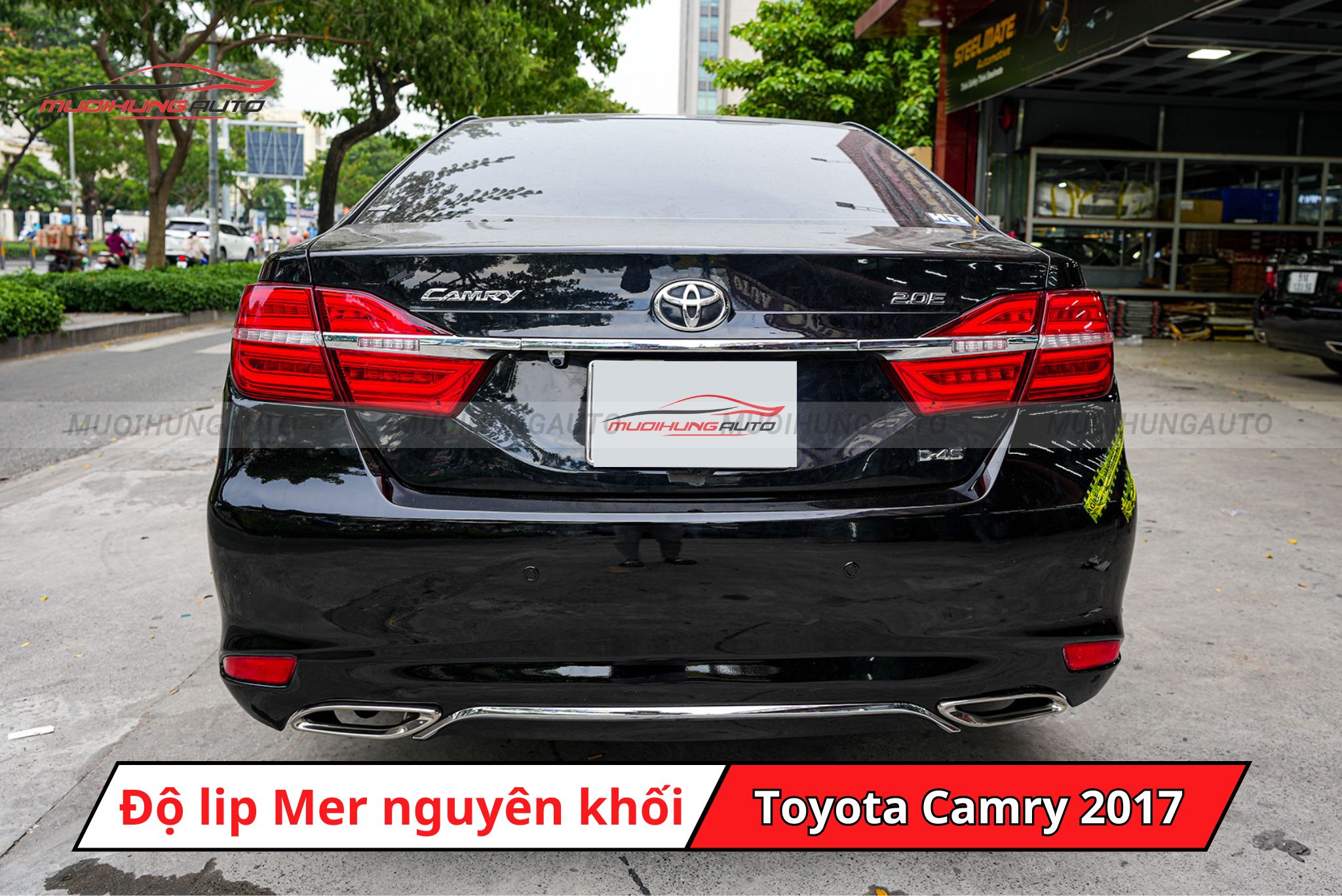 Độ lip Mercedes cho xe Toyota Camry 2017