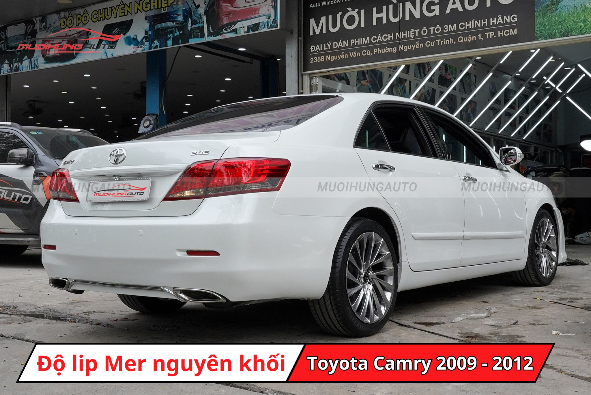 Độ lip pô kiểu Mercedes cho Toyota Camry 2009 - 2012