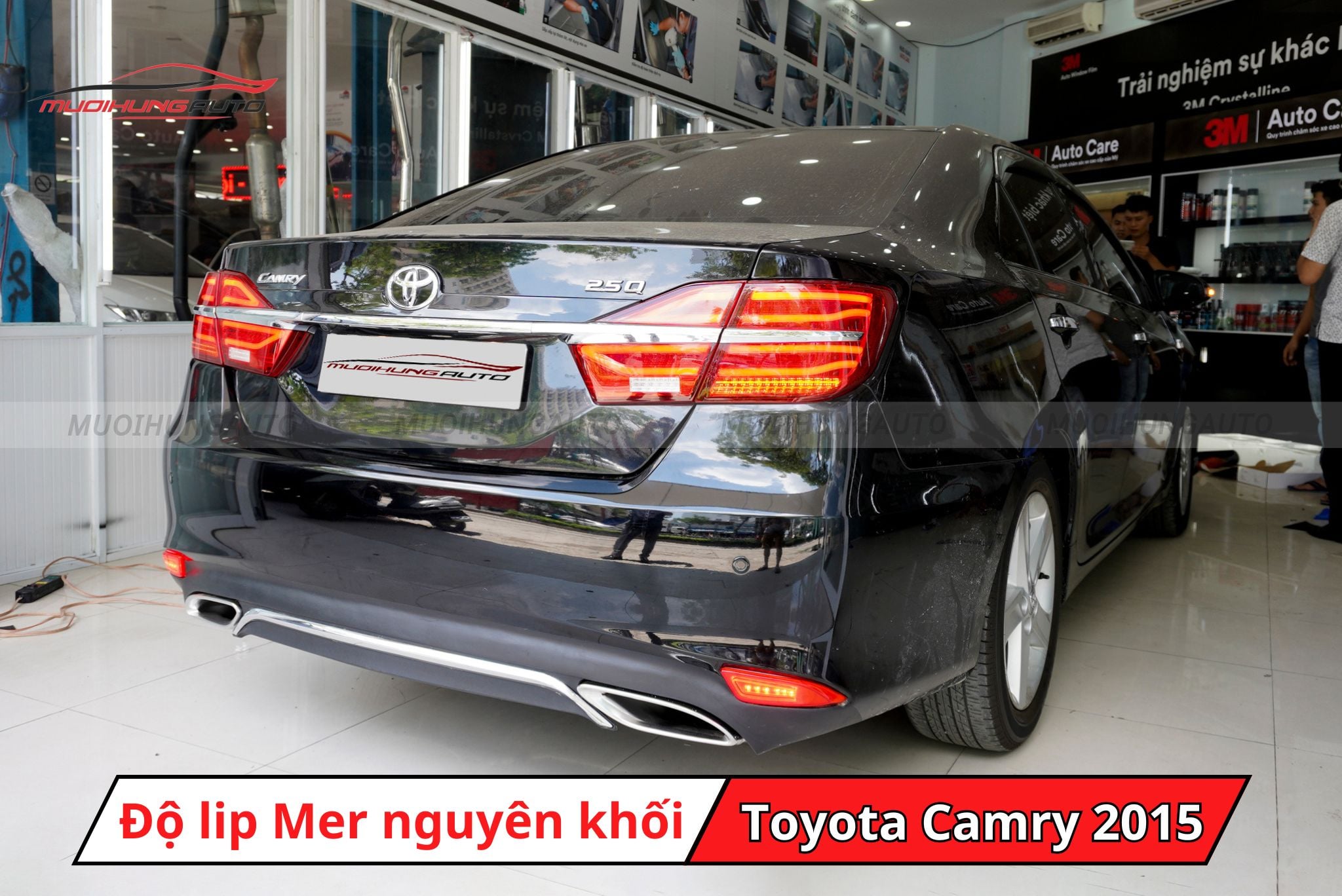 Độ lip pô Mercedes cho Toyota Camry 2015