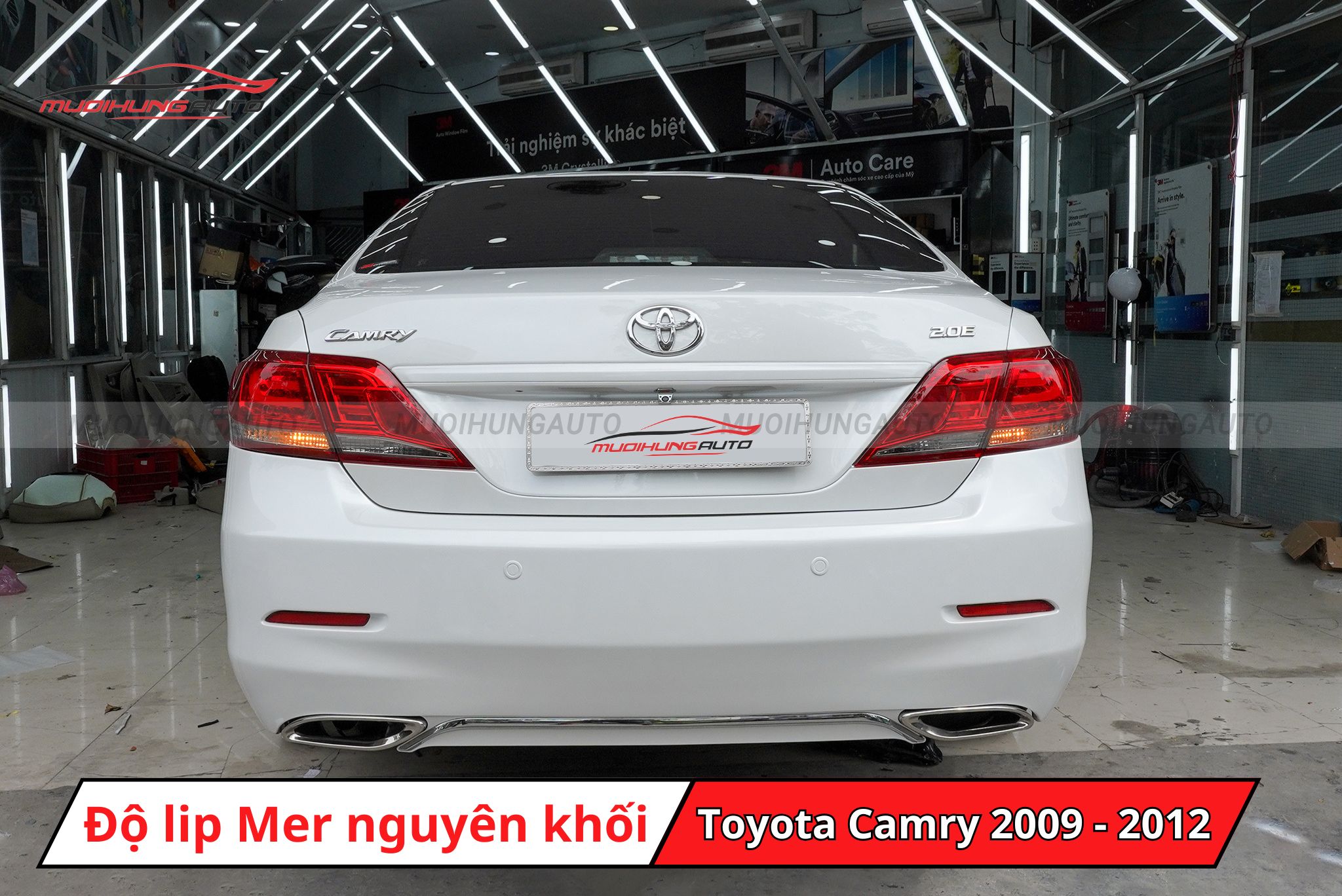 Độ lip pô Mercedes nguyên khối cho xe Toyota Camry 2009 - 2012
